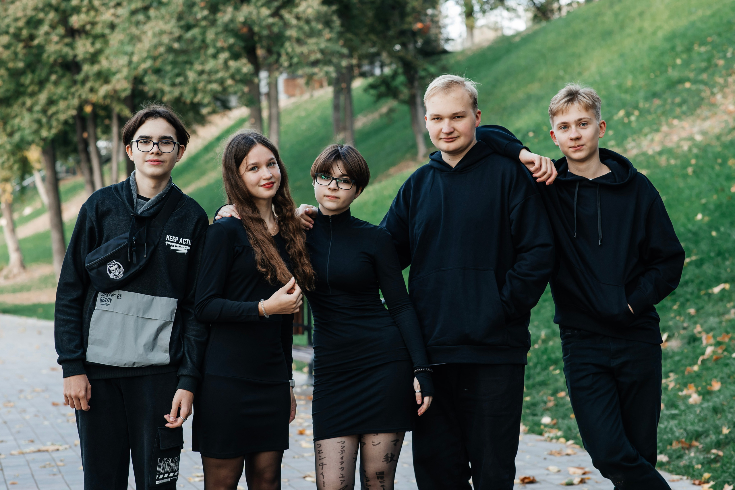 Фотосессия для выпускного альбома в парке Им. Талалихина. Выпускные альбомы в Подольске Москве и МО
