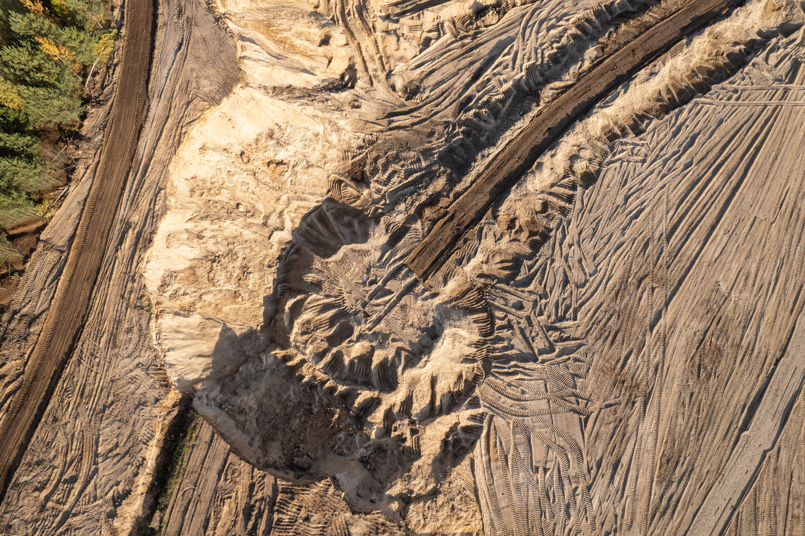 Архитектура и недвижимость. Ход строительства. Съемка с дрона. Профессиональное решение для частных лиц и бизнеса