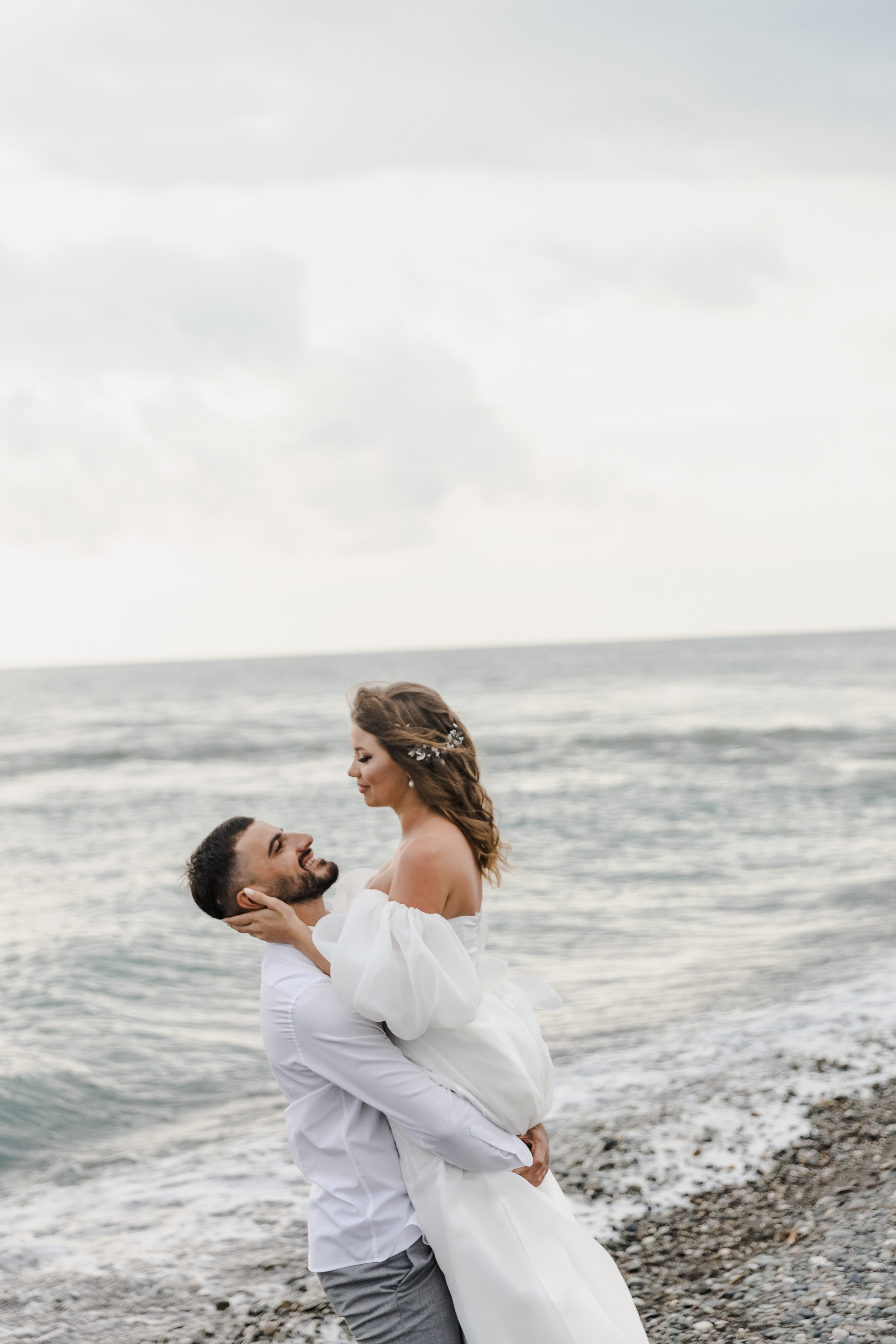 Фотограф Адлер. Идеальная фотосессия на фоне моря. Свадебный фотограф в Абхазии, Сухум, Гагра, Сочи