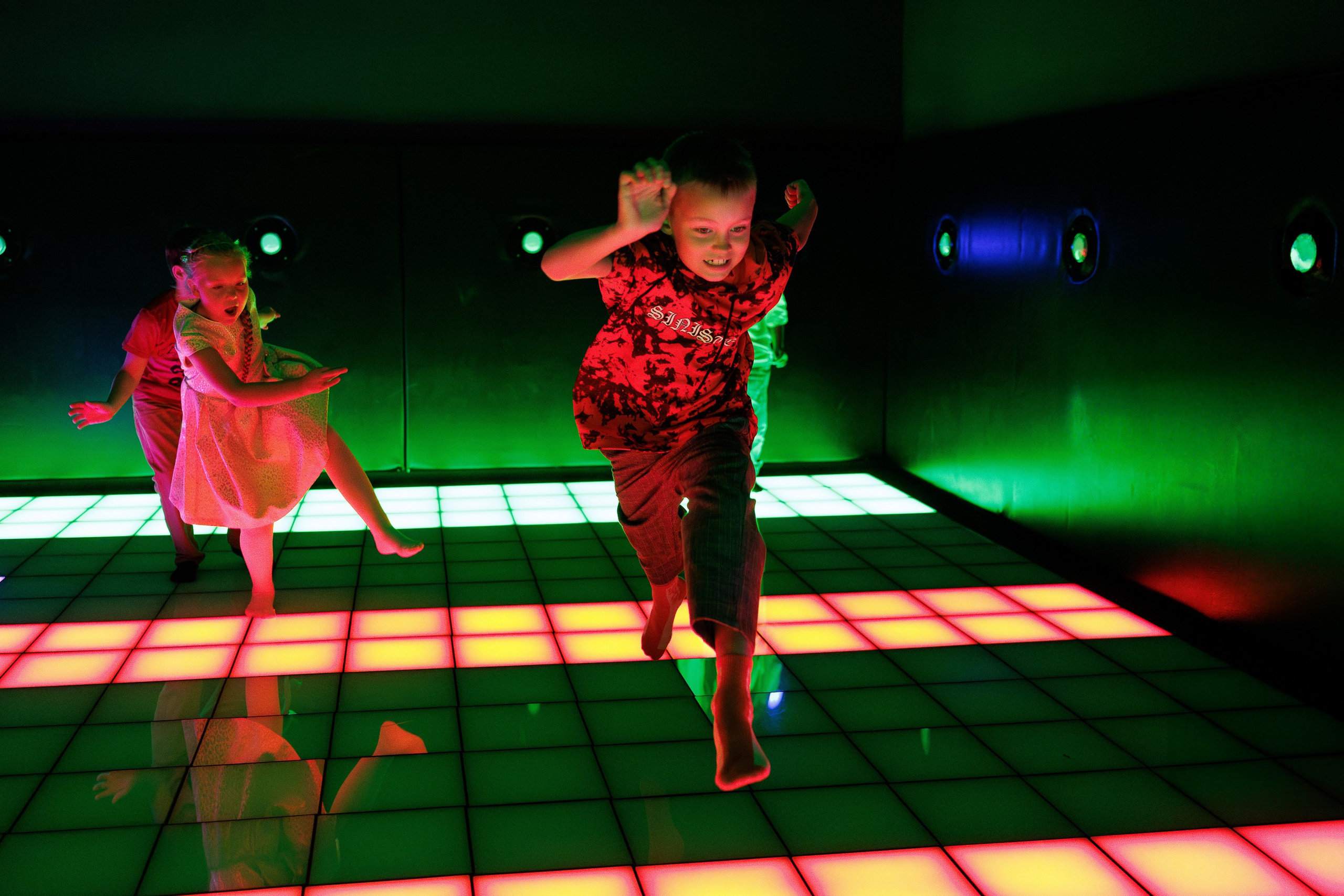 Детский день рождения в студии «Пиксель» в Оренбурге — фотосъёмка праздника