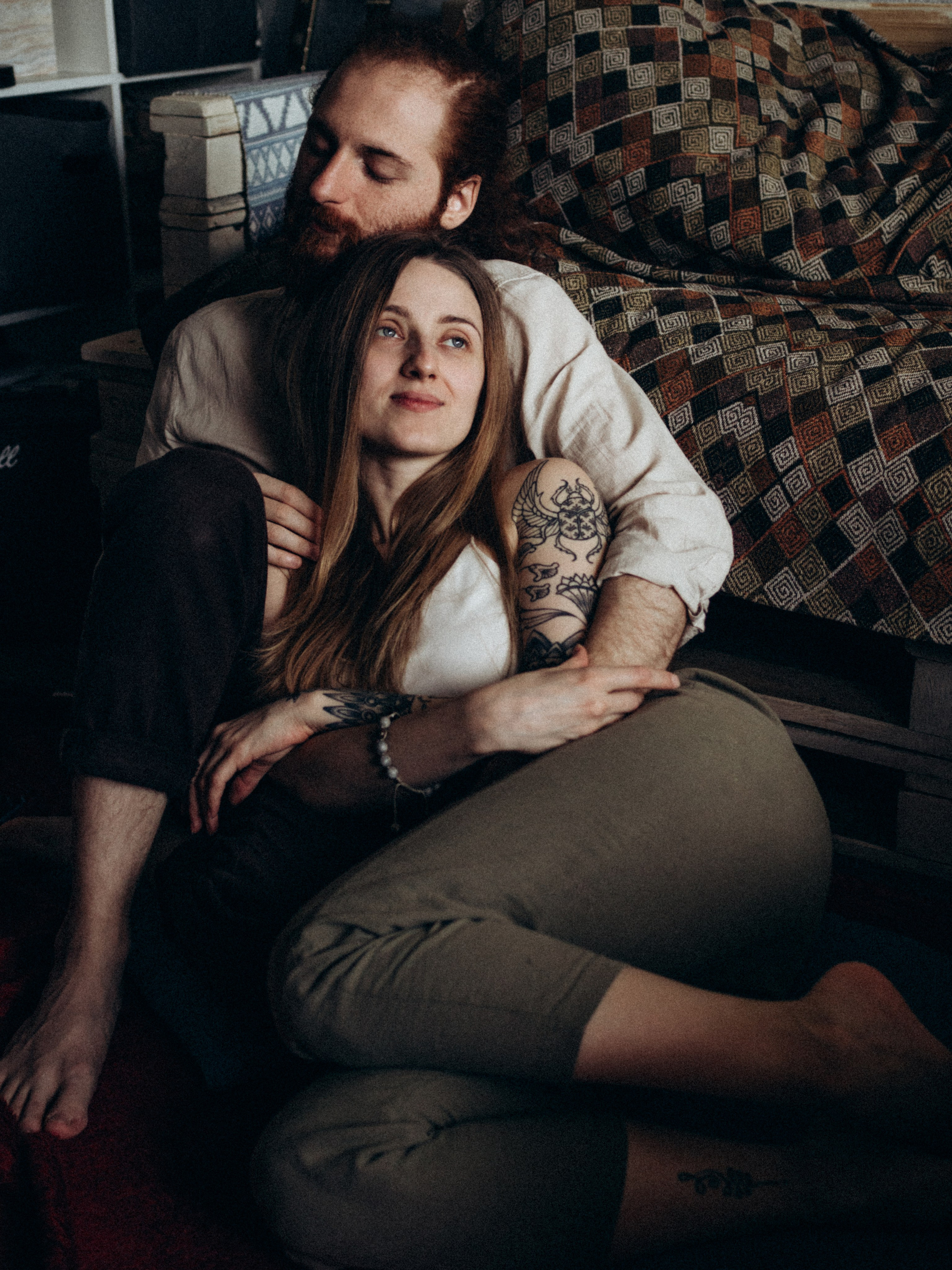 Парная фотосессия в домашних условиях