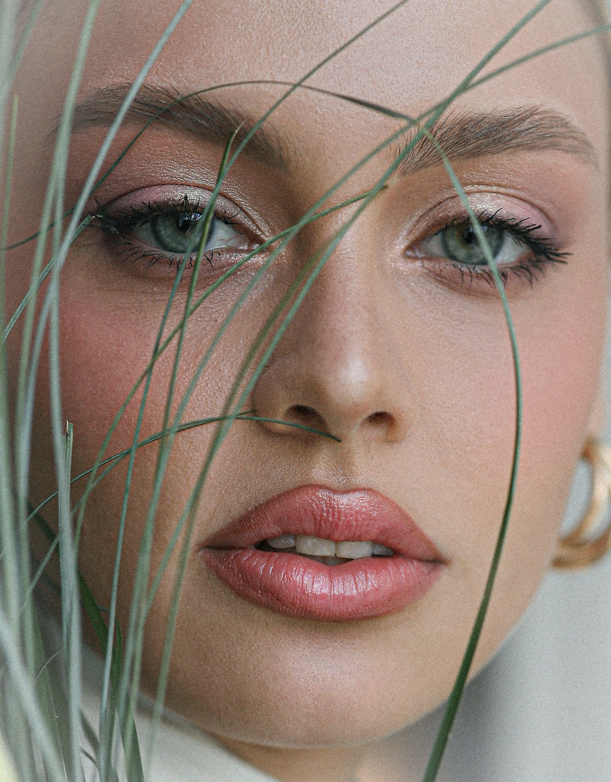 Свадебная фотосессия в студии. Свадебный и семейный фотограф в Абхазии Жанна Соснина