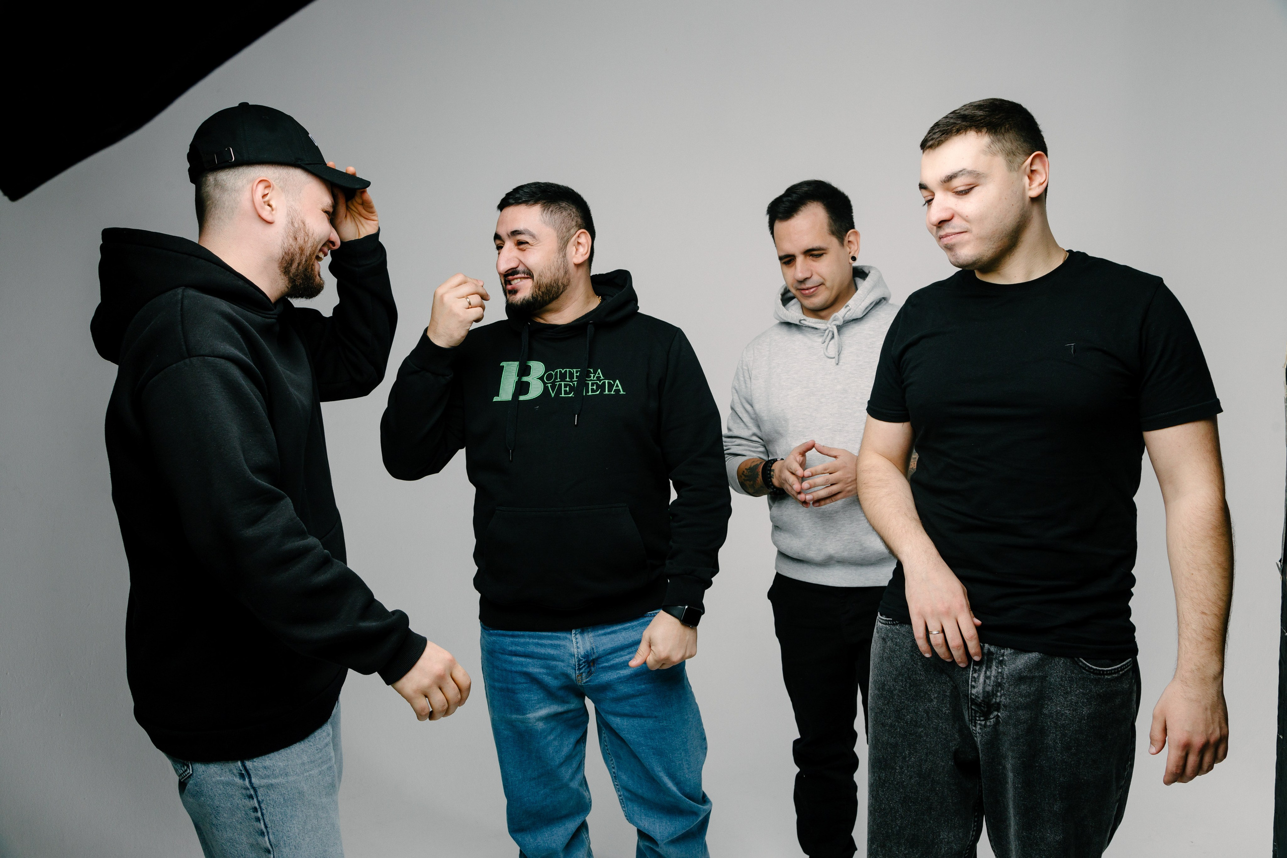 Фотосъёмка мужских портретов комиков