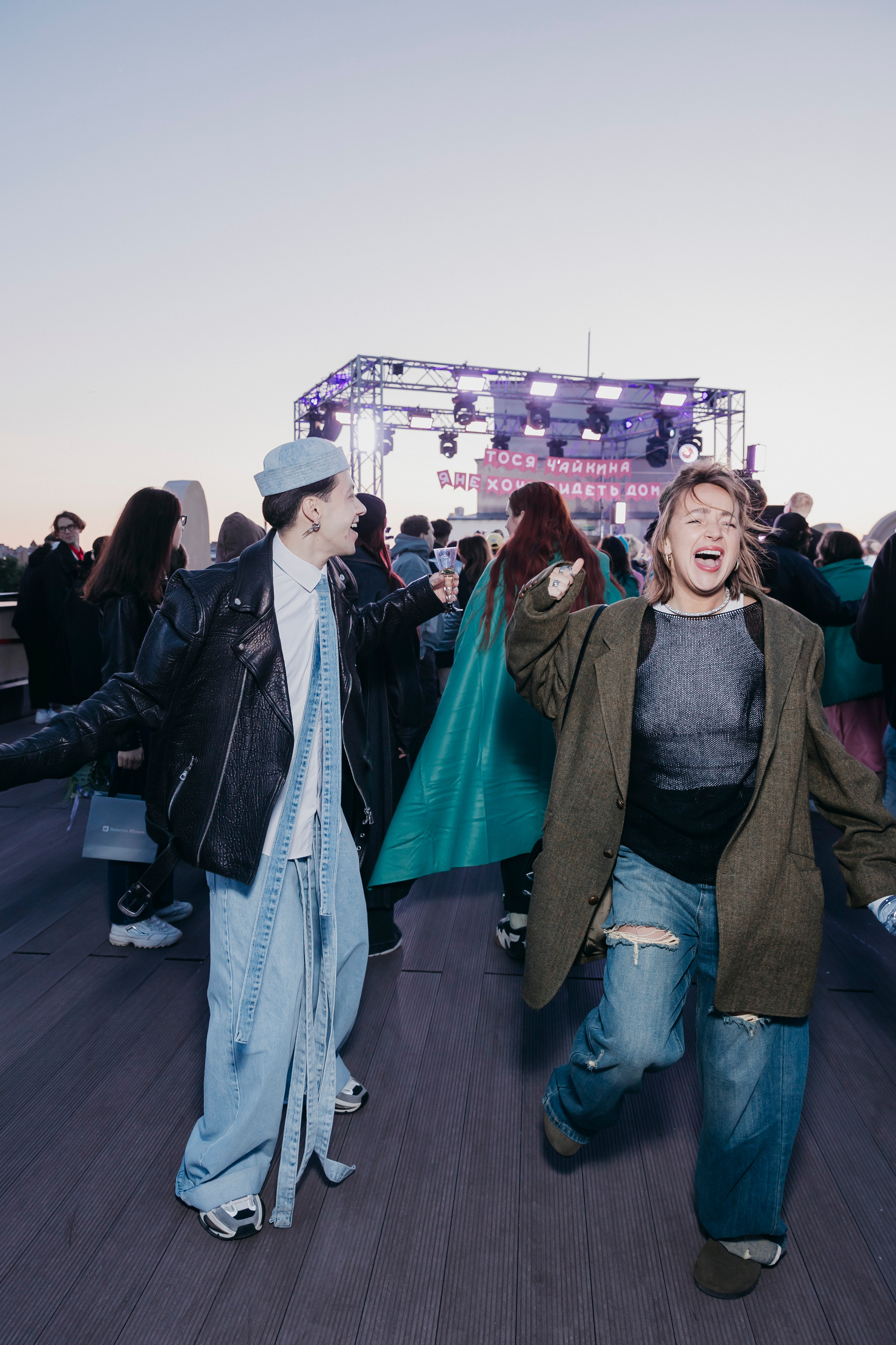 День Рождения Тоси Чайкиной. «Птичка на проводе»: информационный портал в Москве