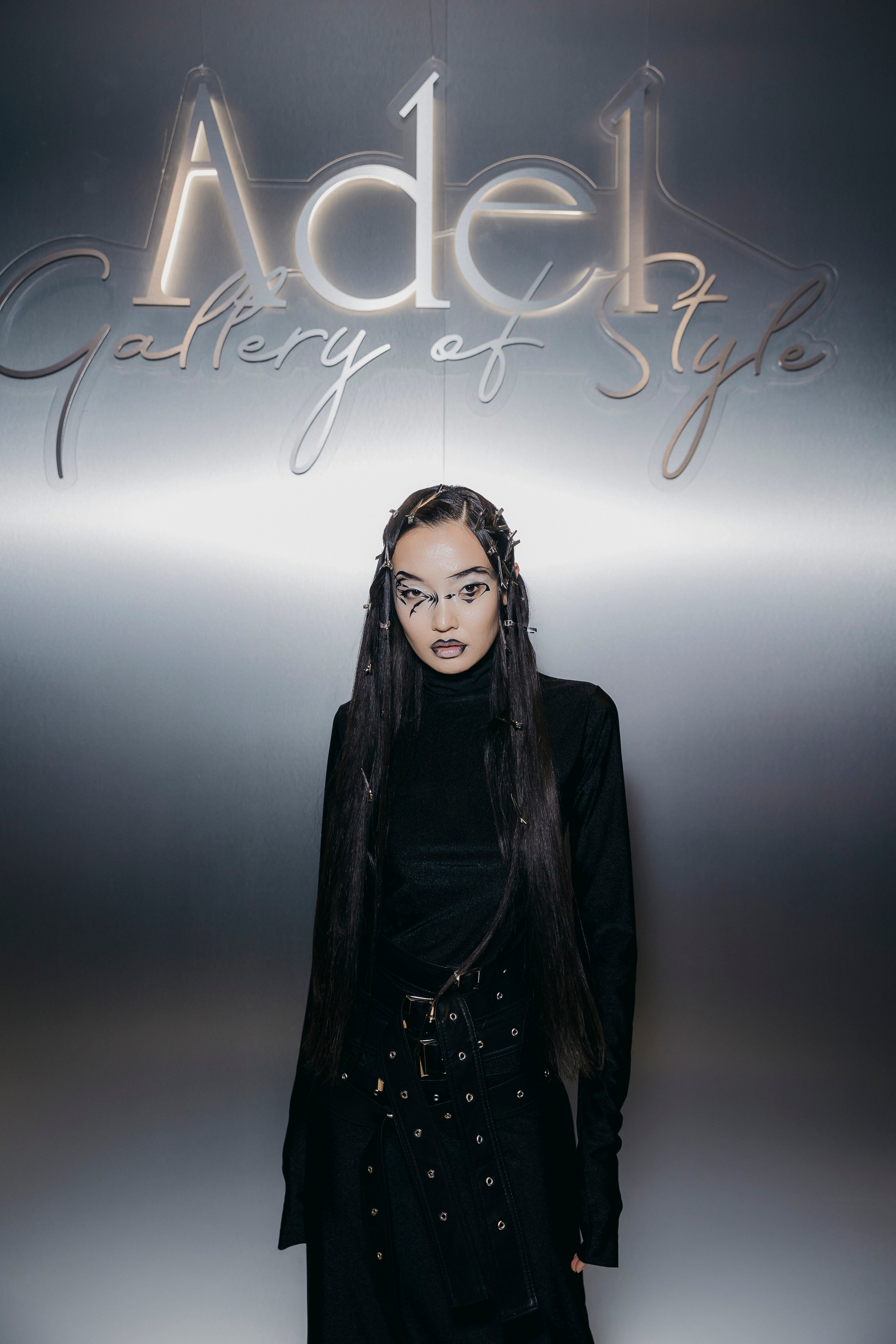 Adel Gallery of Style. «Птичка на проводе»: информационный портал в Москве