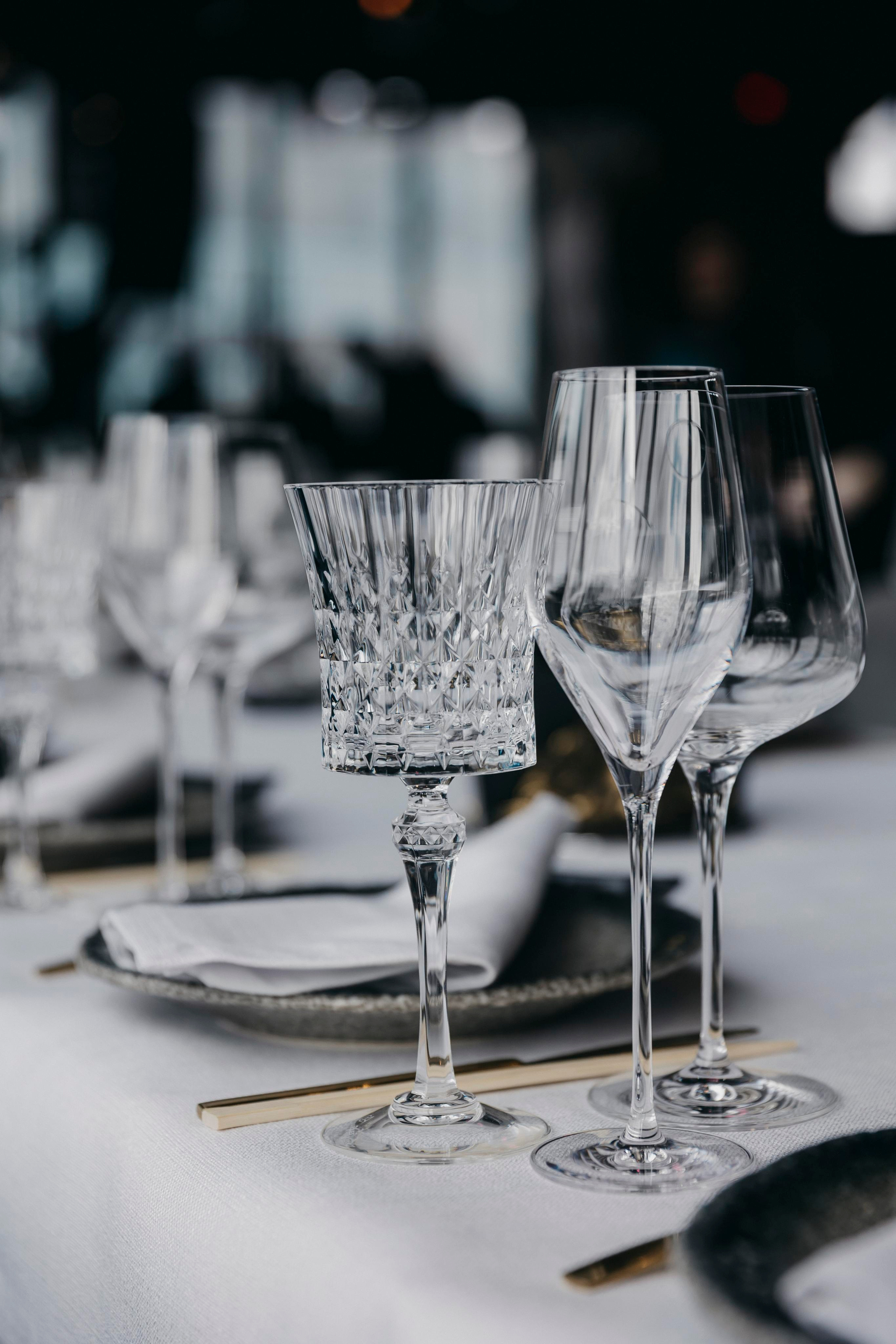 День рождения Татьяны Тур, BIRDS, Moscow. «Птичка на проводе»: информационный портал в Москве