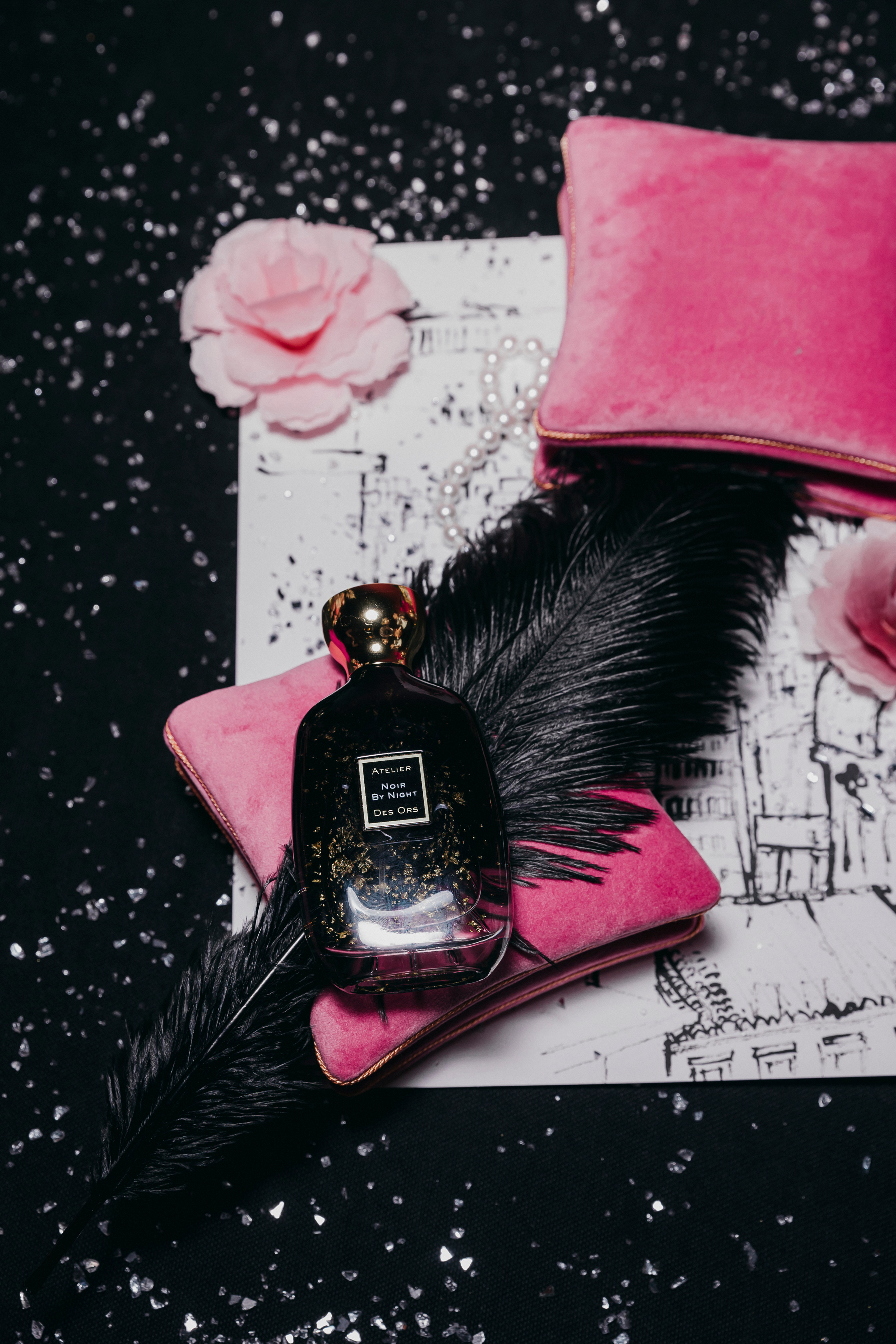 Atelier Des Ors. «Птичка на проводе»: информационный портал в Москве