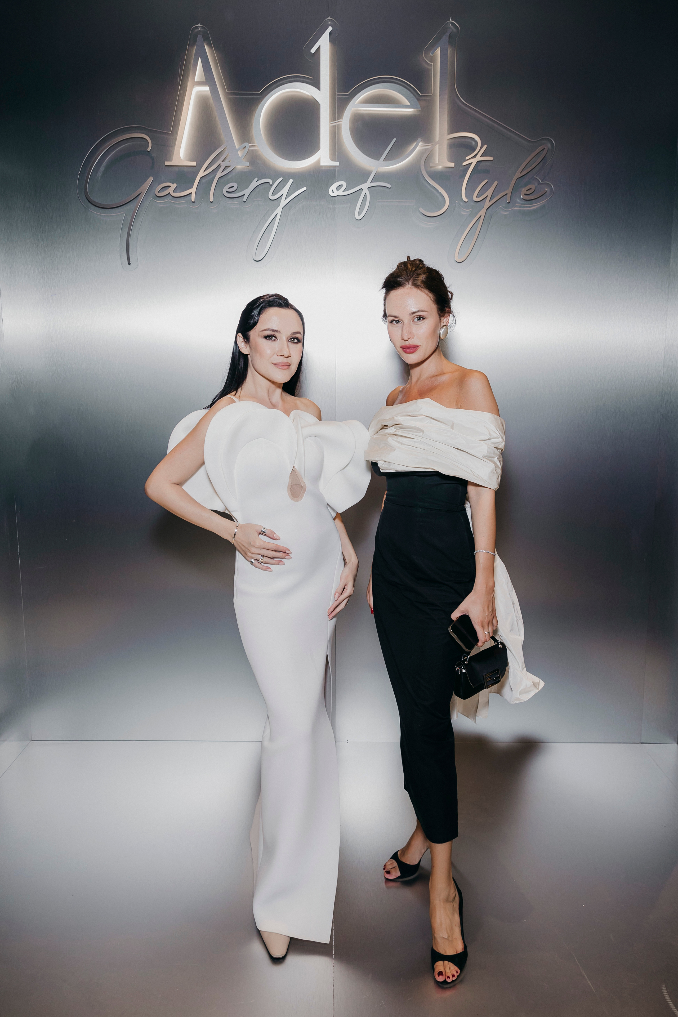 Adel Gallery of Style. «Птичка на проводе»: информационный портал в Москве