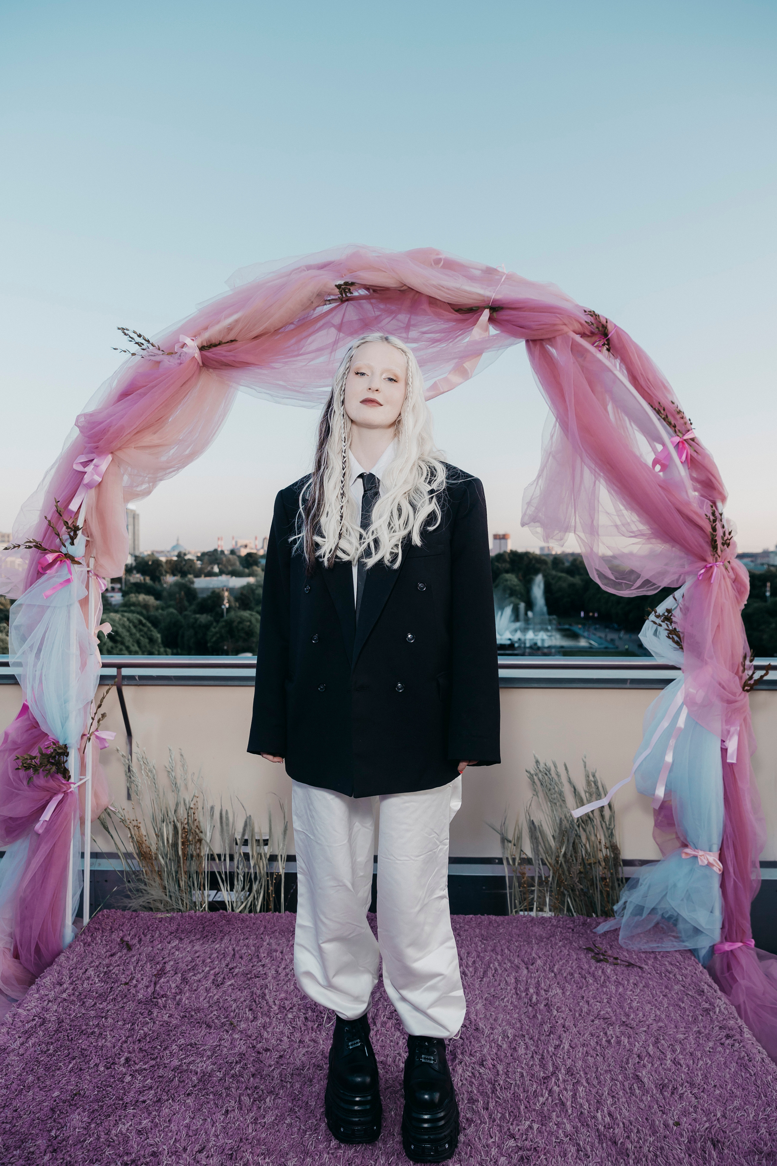 День Рождения Тоси Чайкиной. «Птичка на проводе»: информационный портал в Москве