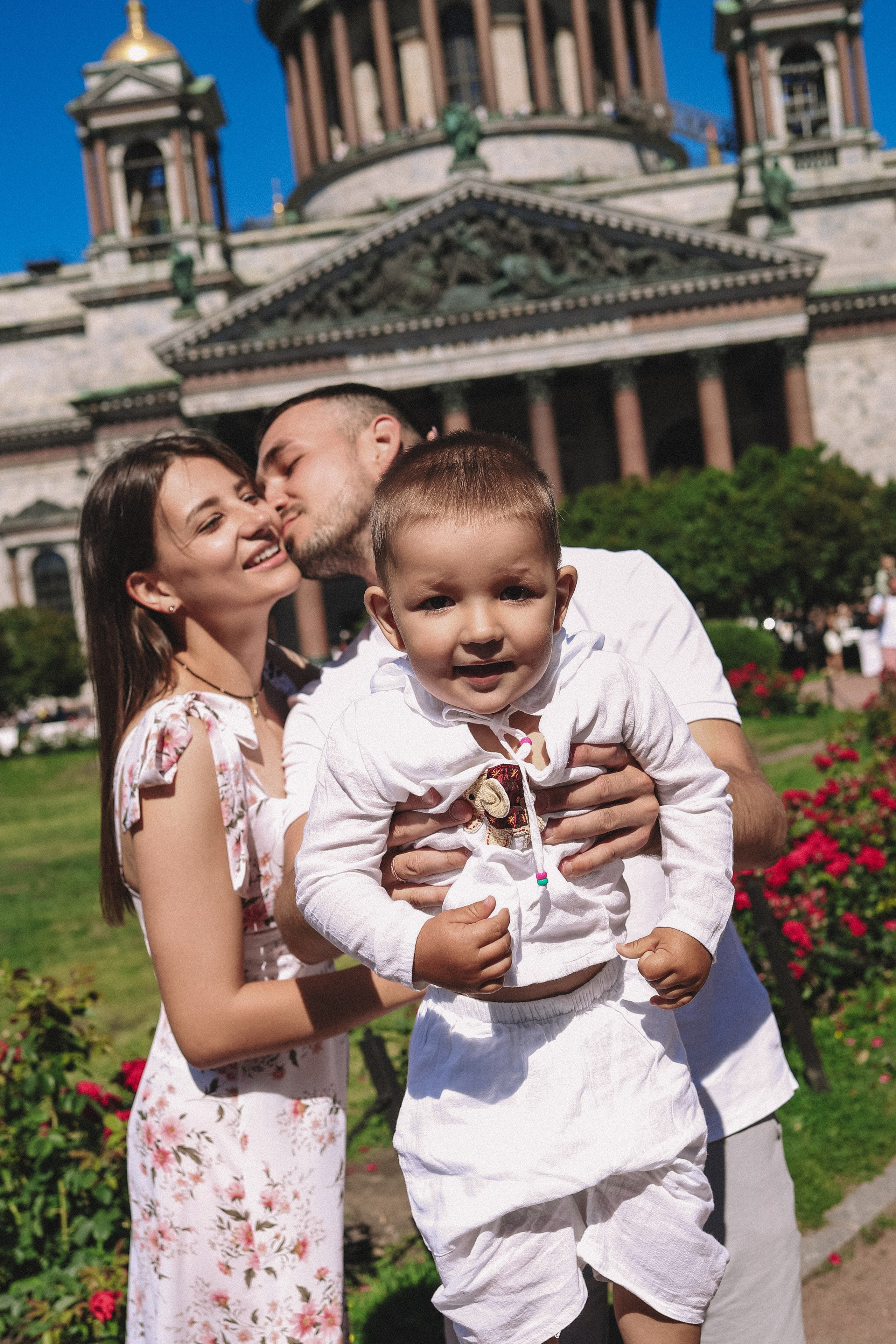 Мама с мужем и сыном у Исаакиевского собора, семейная фотосессия СПб
