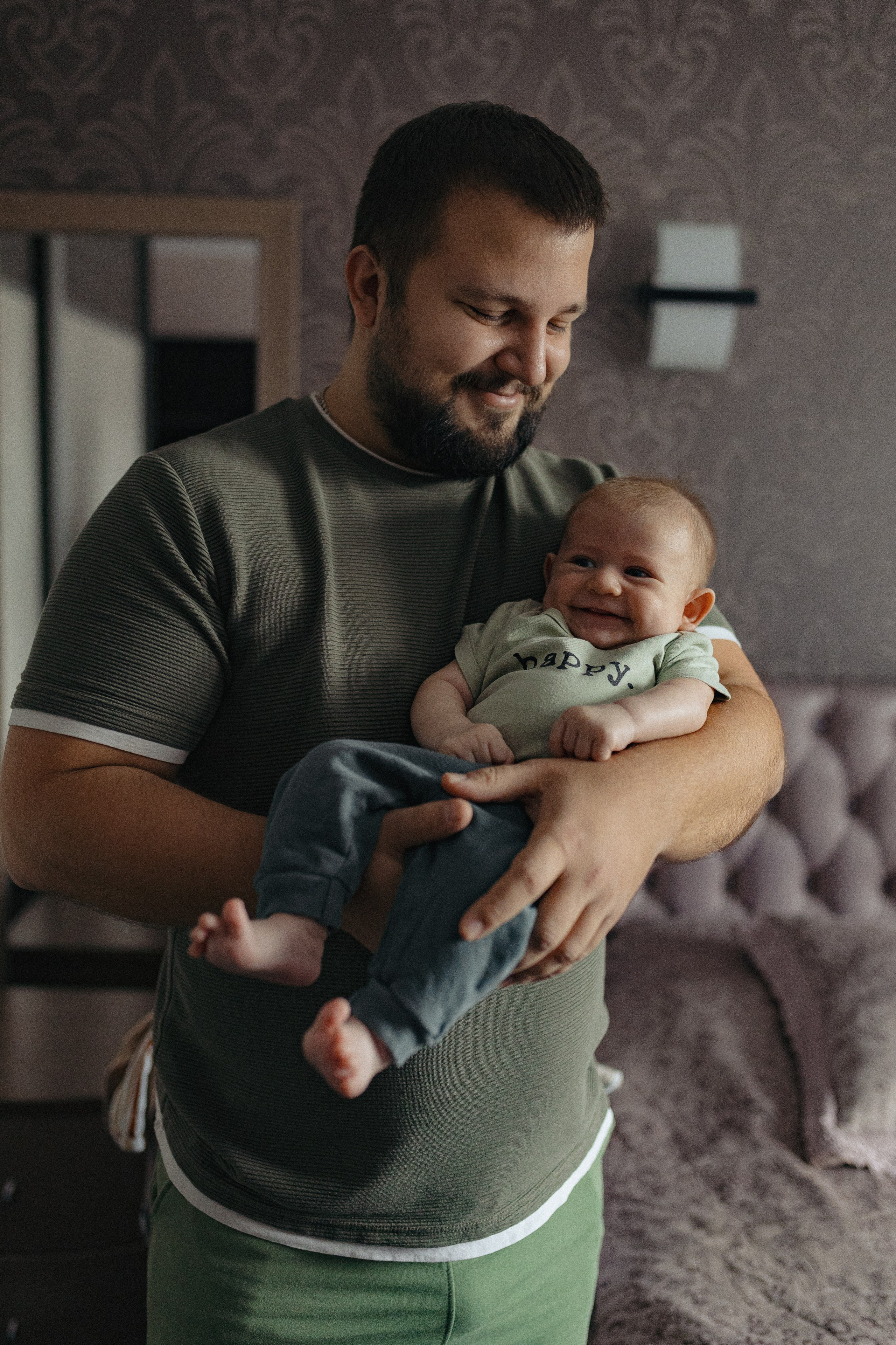 Домашняя семейная фотосессия с малышом. Портретный и семейный фотограф в Москве Мария Рослякова