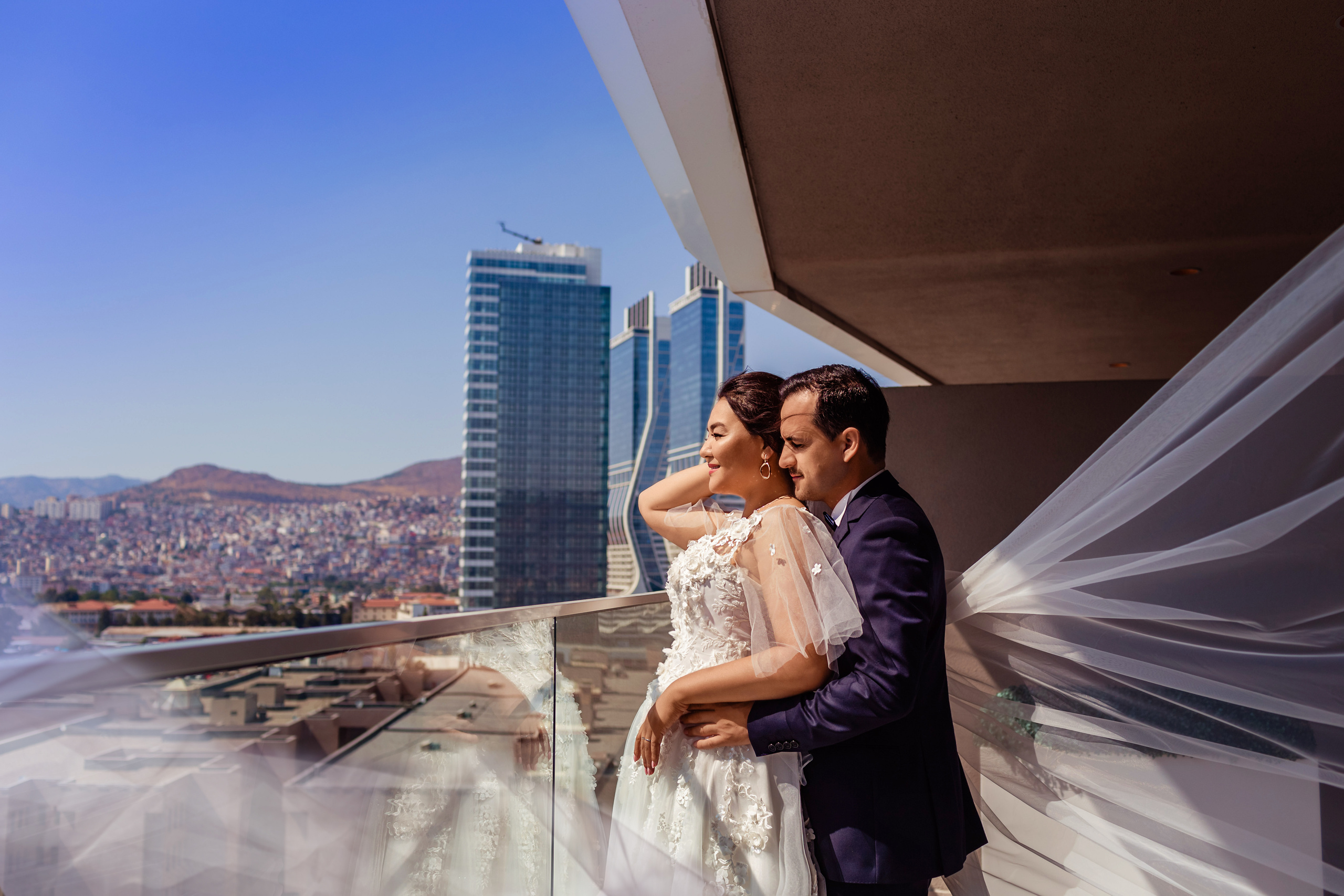 Contact. Professional family and children’s photographer in Izmir Irina Eron