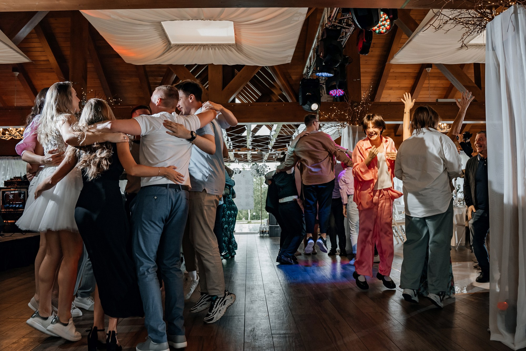 Свадебная фотосъемка Малые Карелы Архангельск Новотель. Свадебный фотограф в Архангельске и Северодвинске