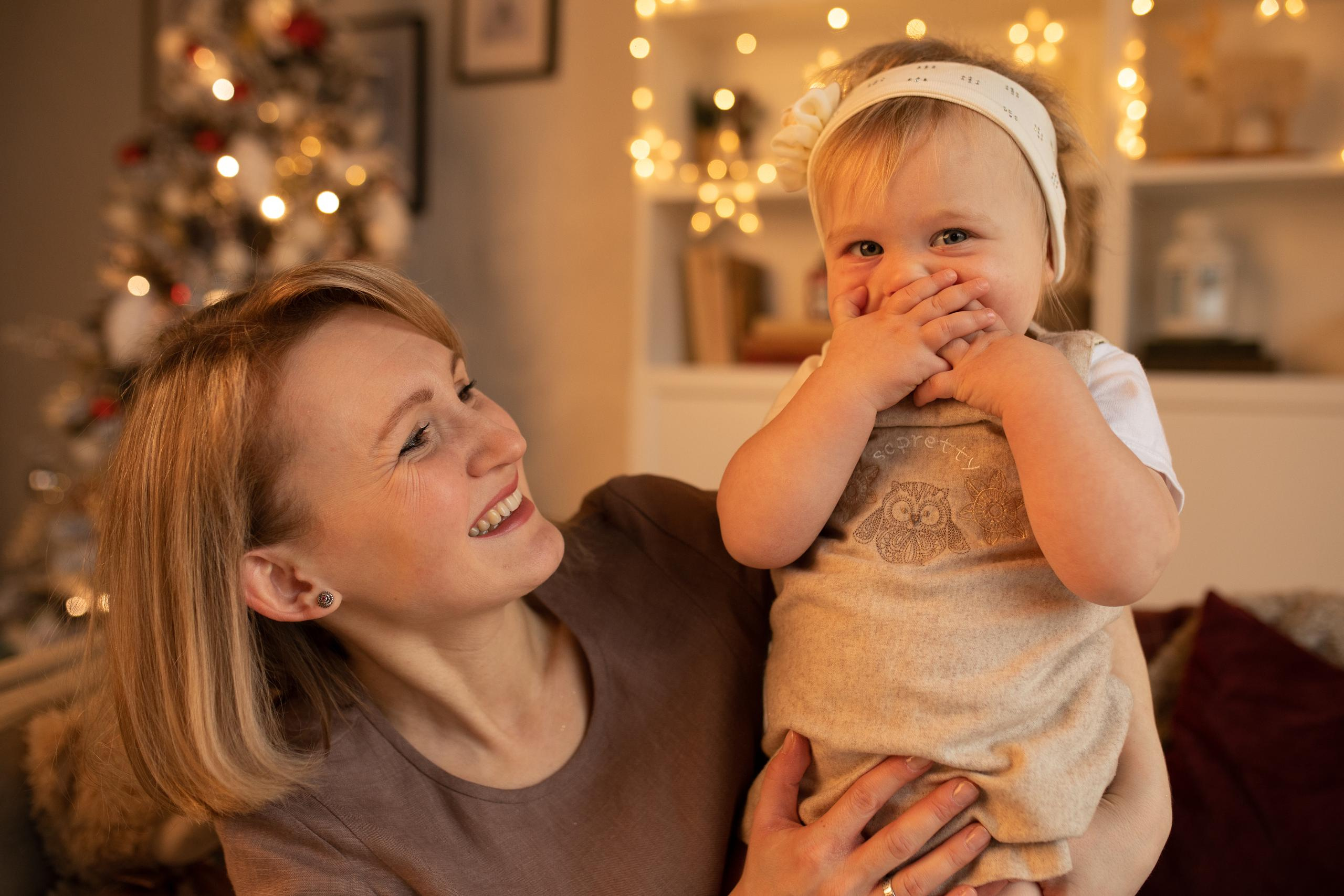Новогодняя фотосессия для мамы с детками. Женский семейный фотограф Тула Москва Захарова Анна