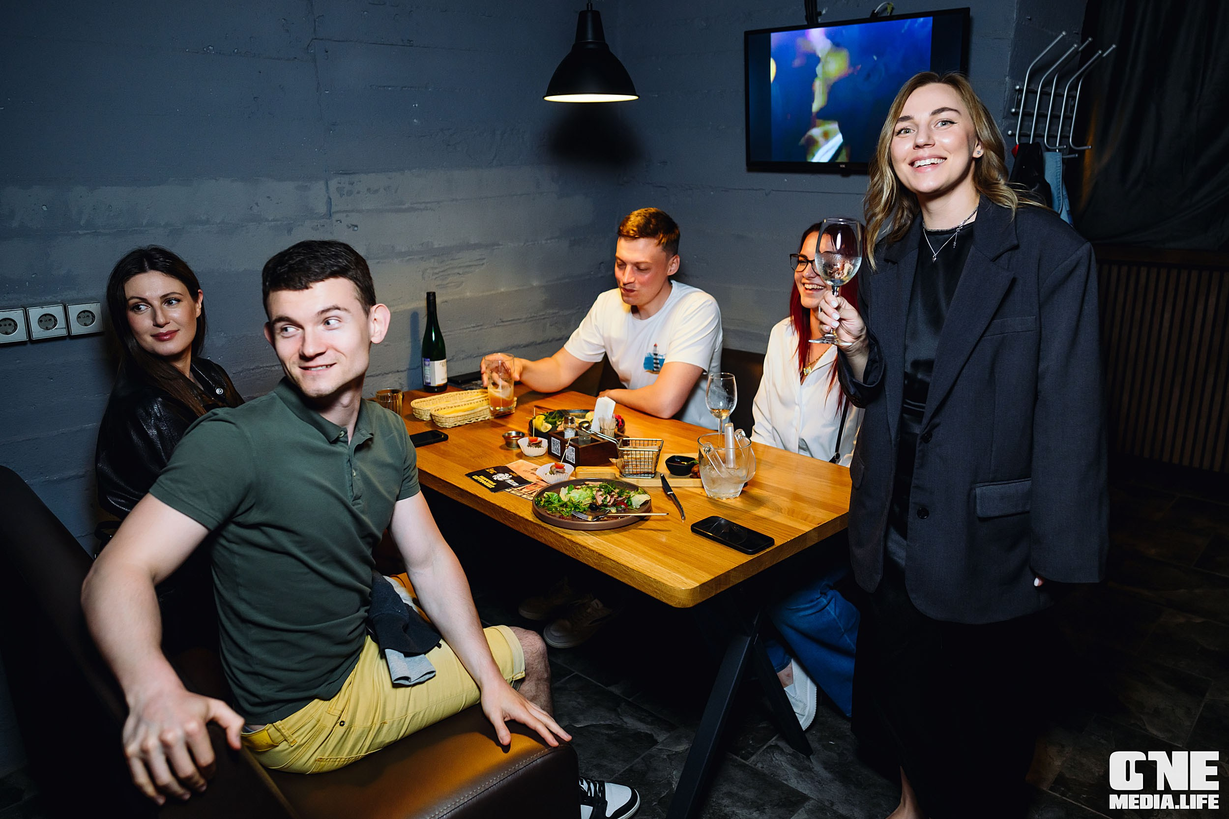 Фоторепортаж с дня рождения бара Дредноут. One Media Life: фоторепортажи, фотоотчеты с мероприятий и заведений