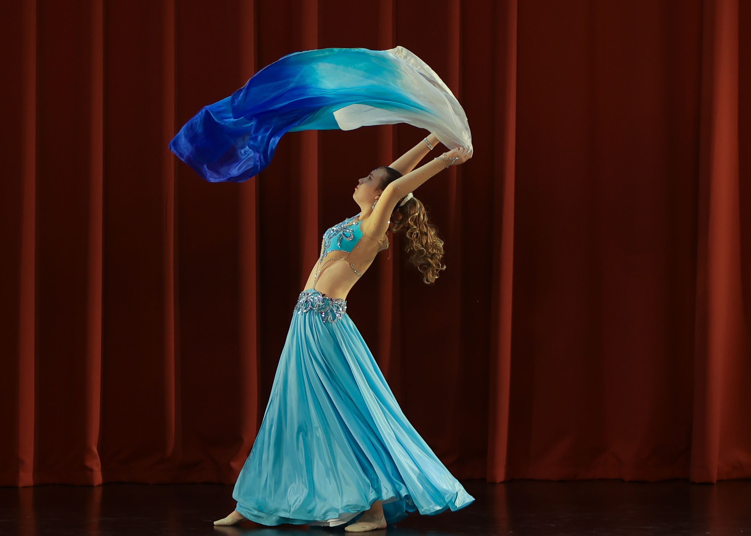 Фестиваль хореографического искусства «КУБОК ЛЕГЕНДЫ — 2025». Выпускные альбомы и школьный фотограф в Подольске, Троицке, Щербинке, Москве и Московской области