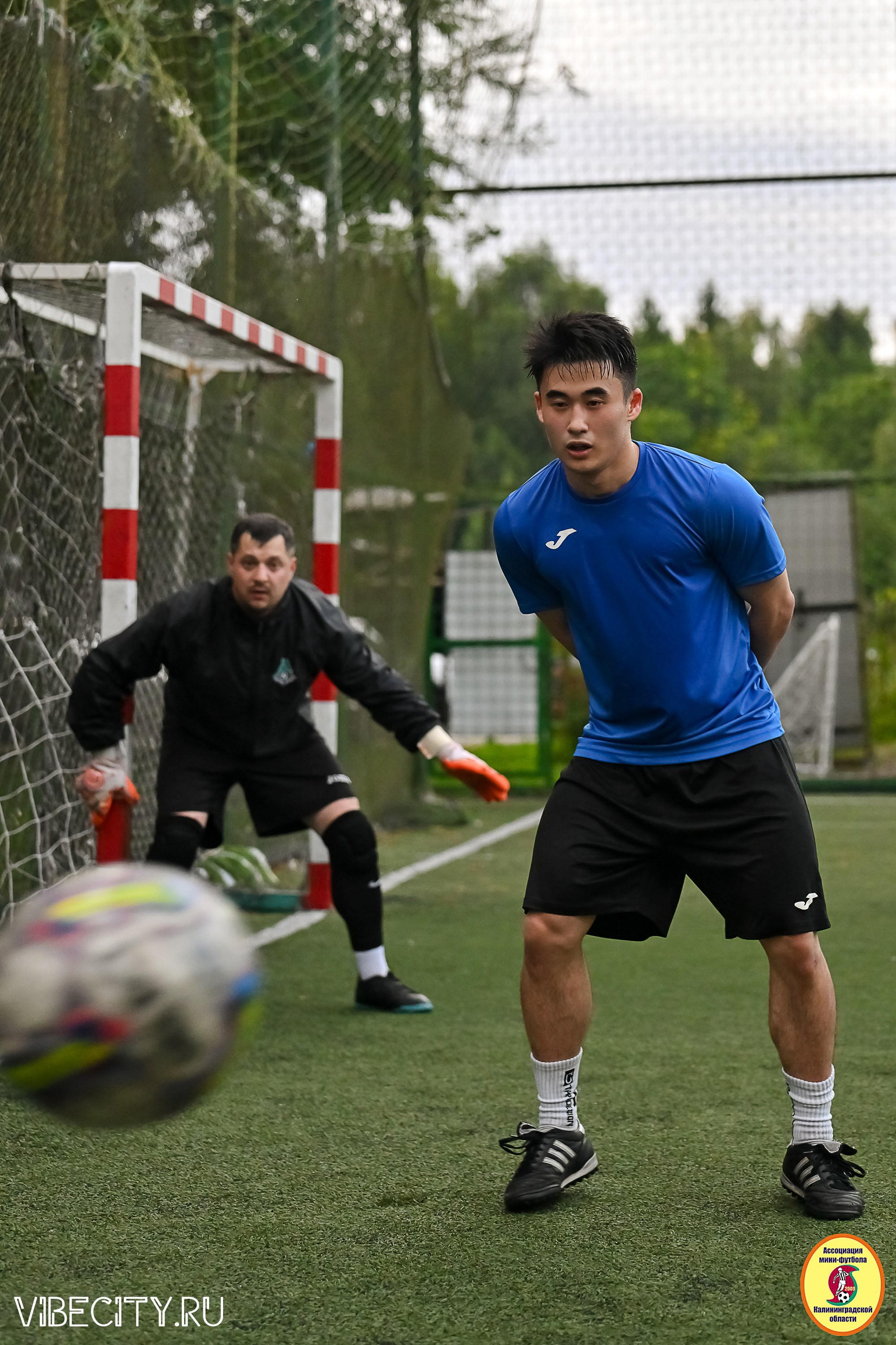 ИГРЫ МИНИ-ФУТБОЛЬНОЙ И КОРПОРАТИВНОЙ ЛИГИ. VIBECITY.RU Вайб Сити Ру Фоторепортажи Фотоотчеты Калининград