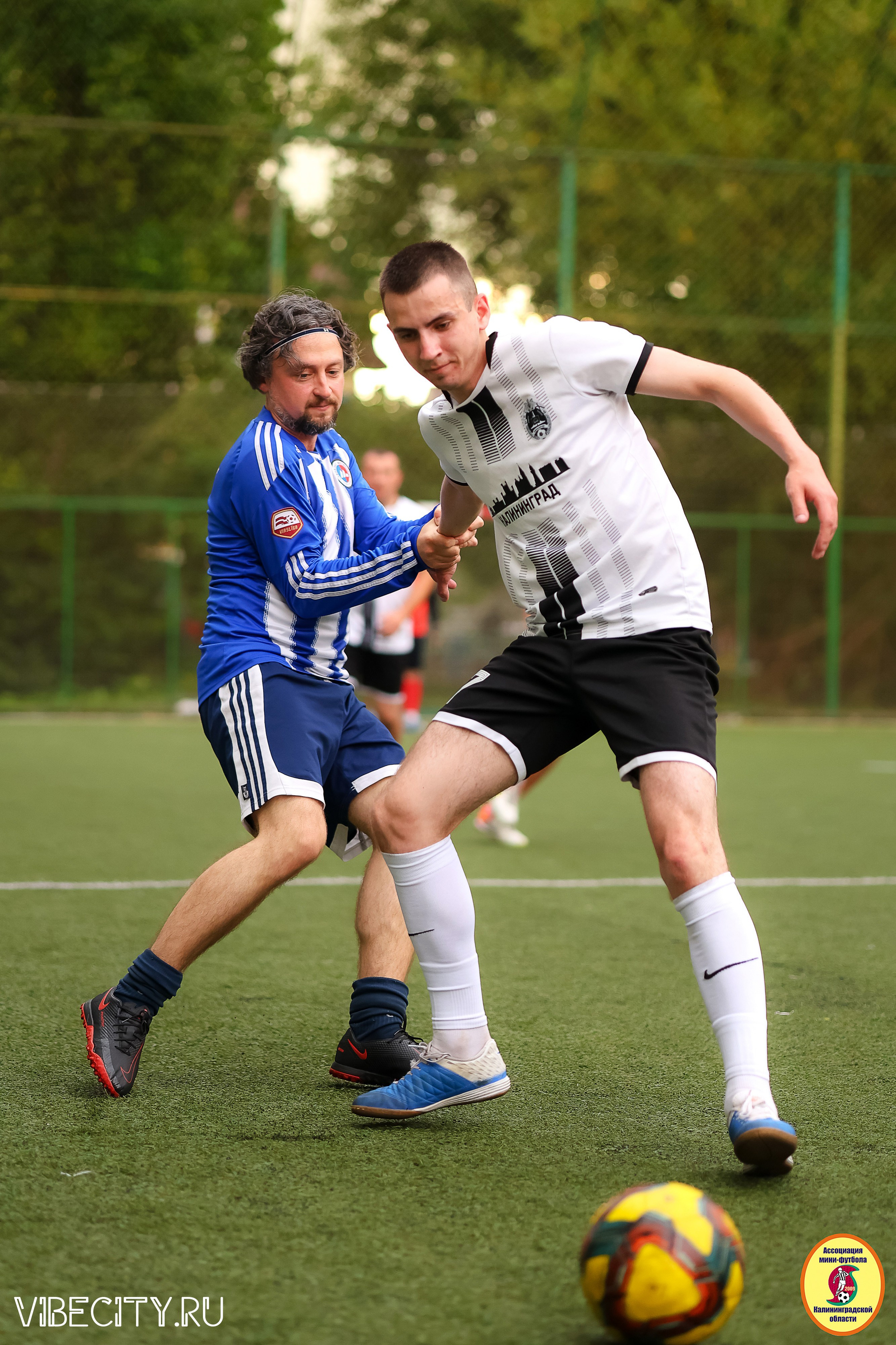 ИГРЫ МИНИ-ФУТБОЛЬНОЙ И КОРПОРАТИВНОЙ ЛИГИ. VIBECITY.RU Вайб Сити Ру Фоторепортажи Фотоотчеты Калининград