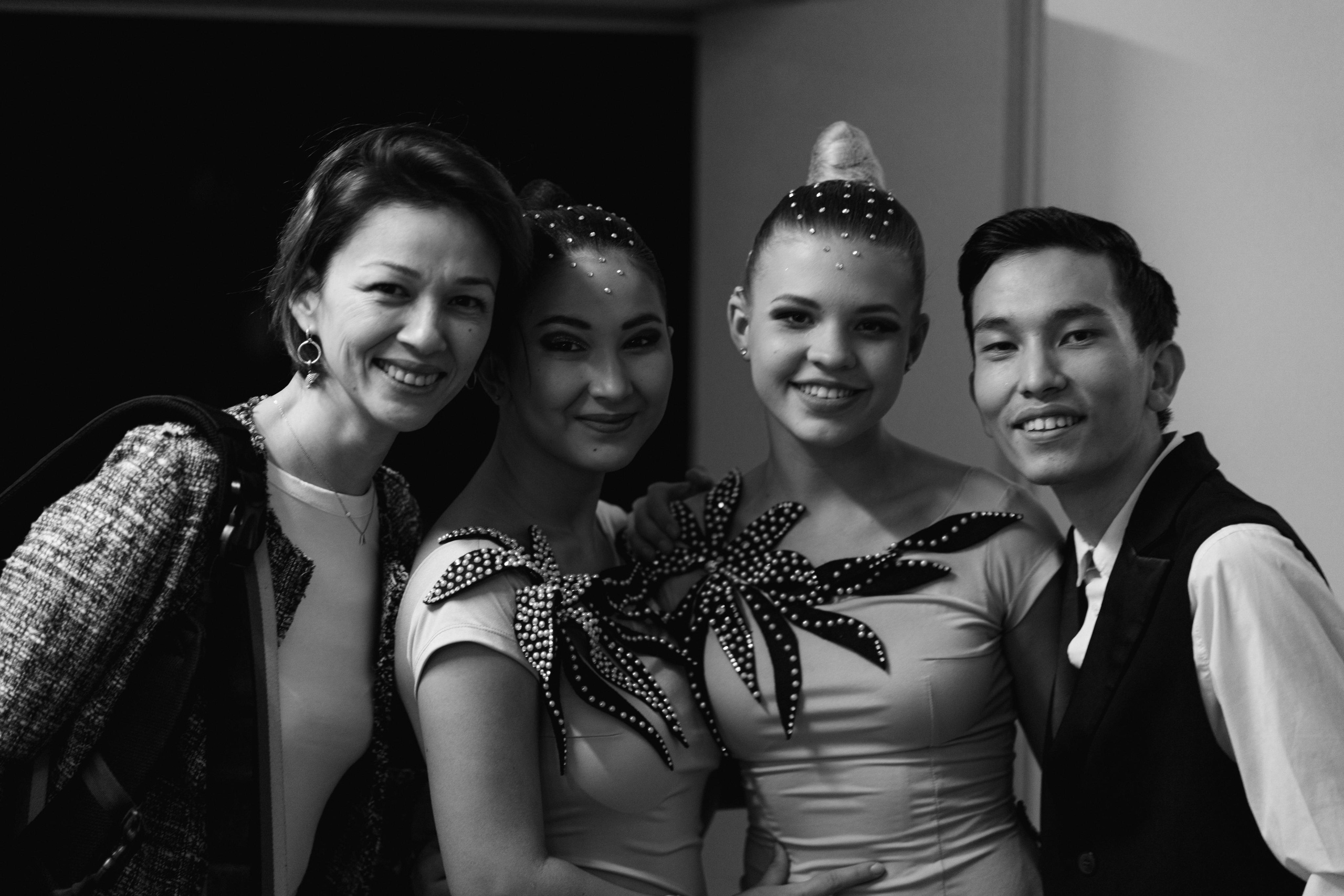 Актеры очень позитивные и любят фотографироваться