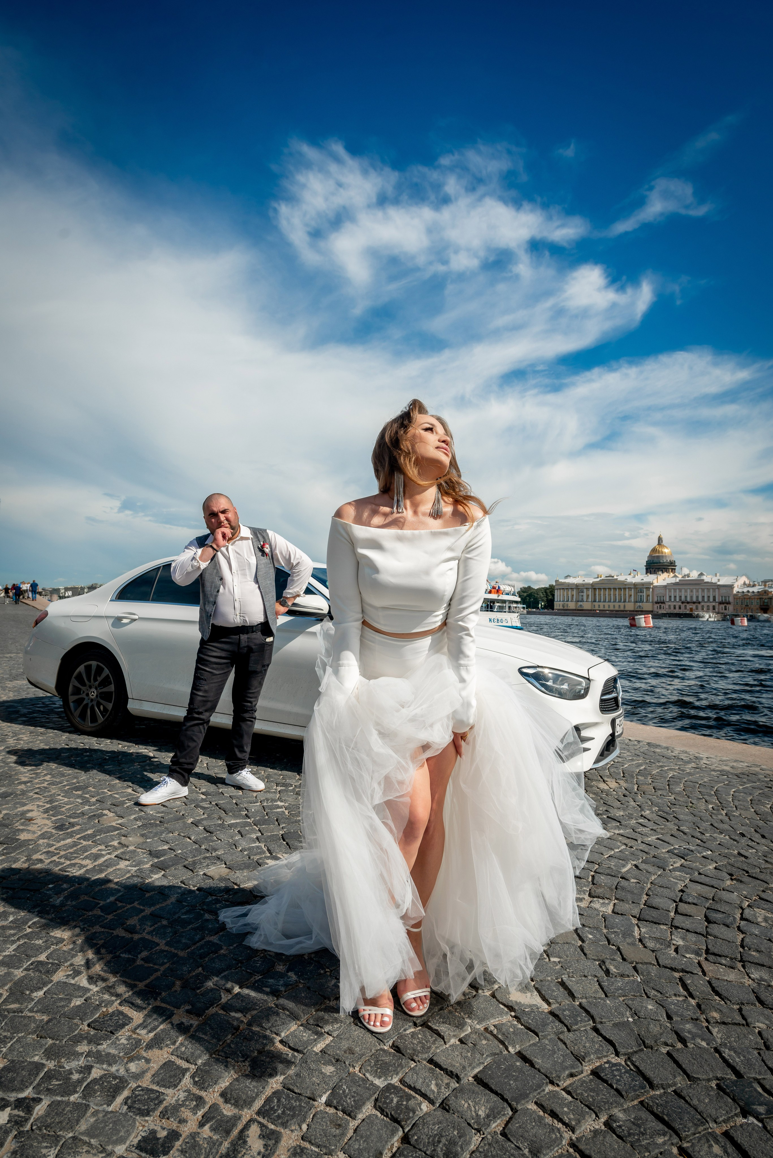 Экстравагантная свадебная фотосессия Светланы и Славы по нетрадиционным и оригинальным местам для свадебной прогулки в Санкт-Петербурге. Портретный, семейный и свадебный фотограф в Санкт-Петербурге и в Пушкине Ширяев Денис