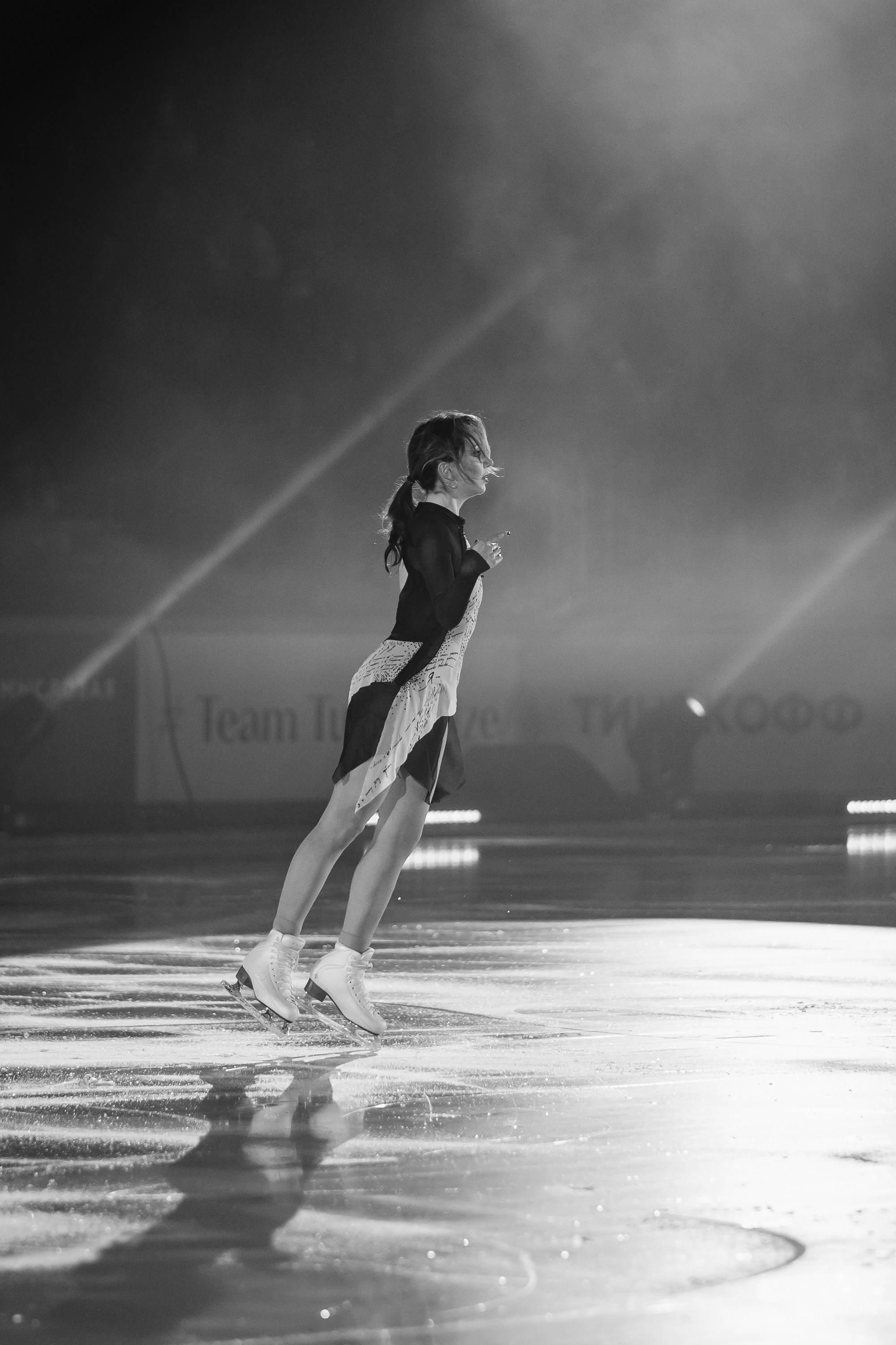 Шоу «Чемпионы на льду» в Новосибирске. Воробьева Ксения — Спортивный и танцевальный фотограф Новосибирск