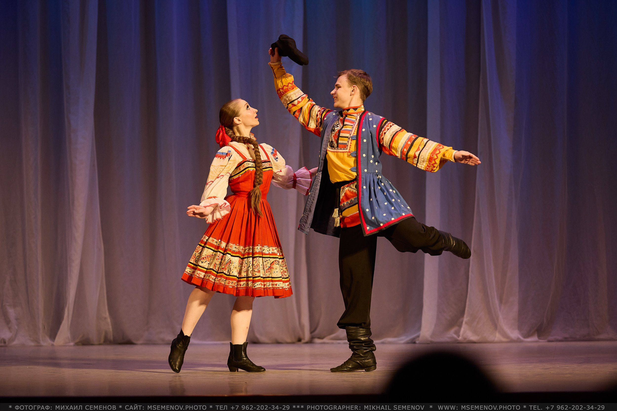 Фоторепортаж с Концерта «Волжанка» и «Задоринка»