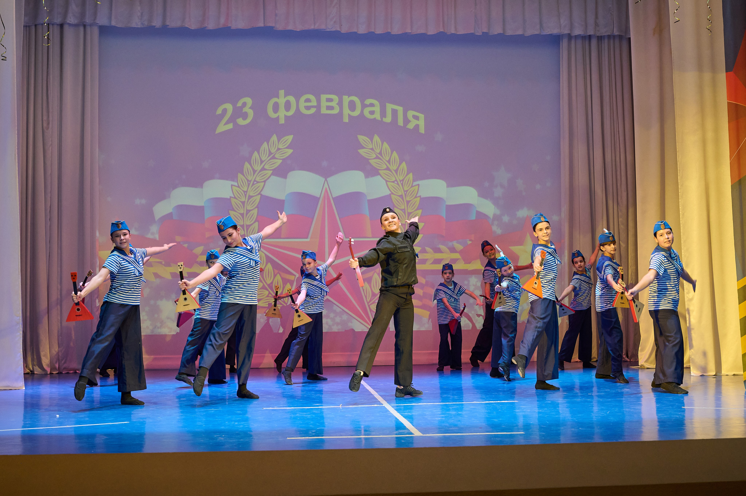 Дк Марьина Роща 23 февраля. Жизнь курорта Кабардинка в фотографиях