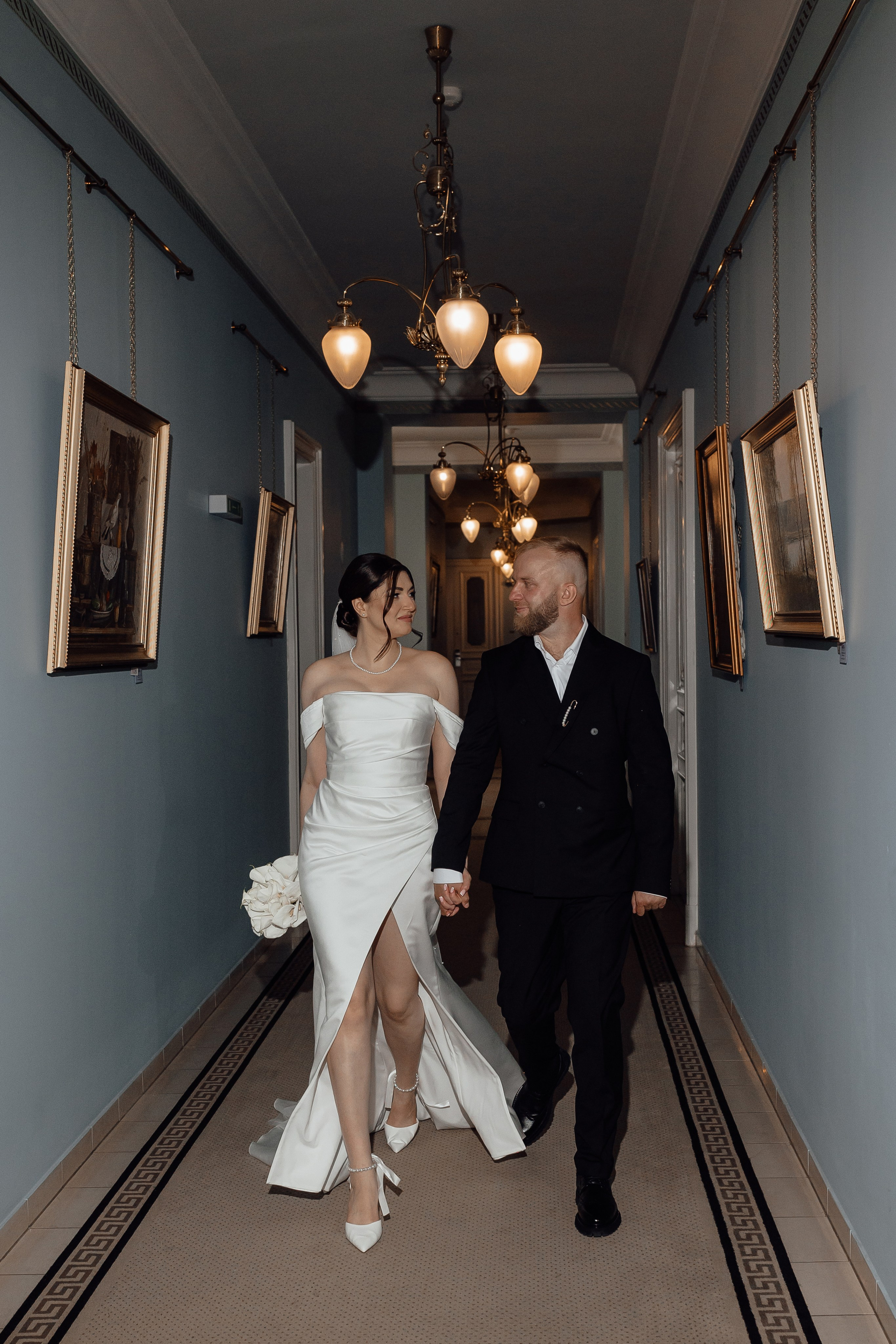 Свадебная фотосессия в отеле Националь в Москве