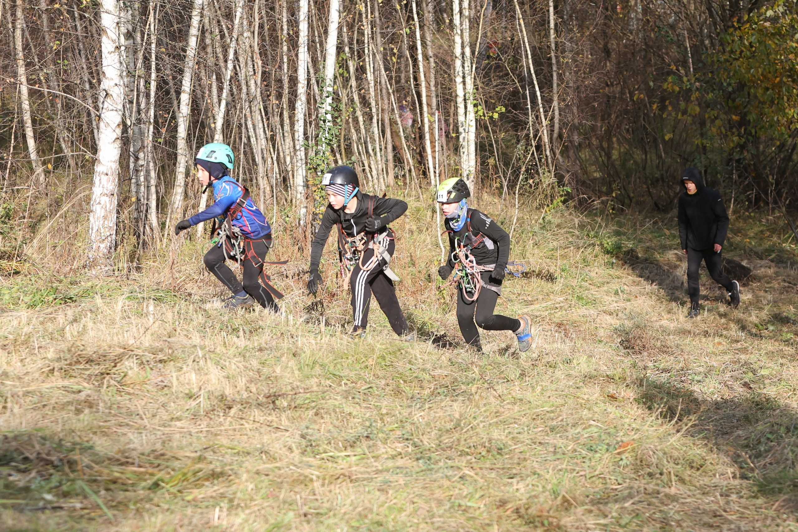 Гонки Четырех — Races Of Four. Выпускные альбомы и школьный фотограф в Подольске, Троицке, Щербинке, Москве и Московской области