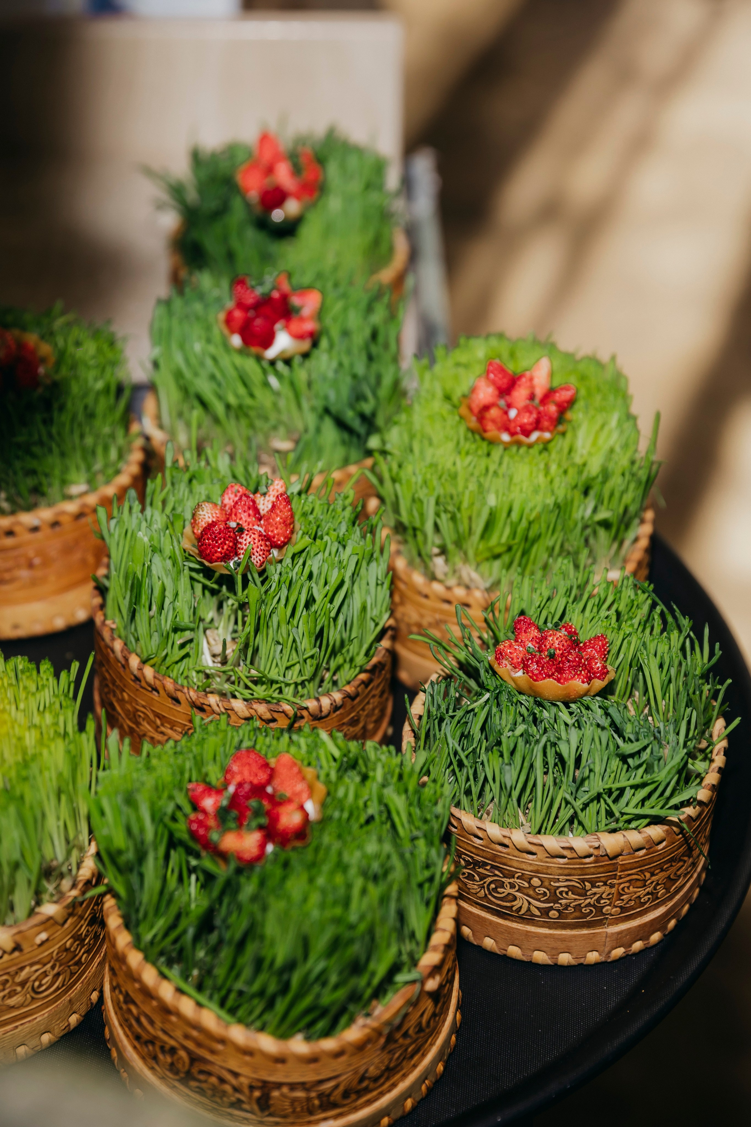 White Rabbit brunch by Irina Zarkova. «Птичка на проводе»: информационный портал в Москве