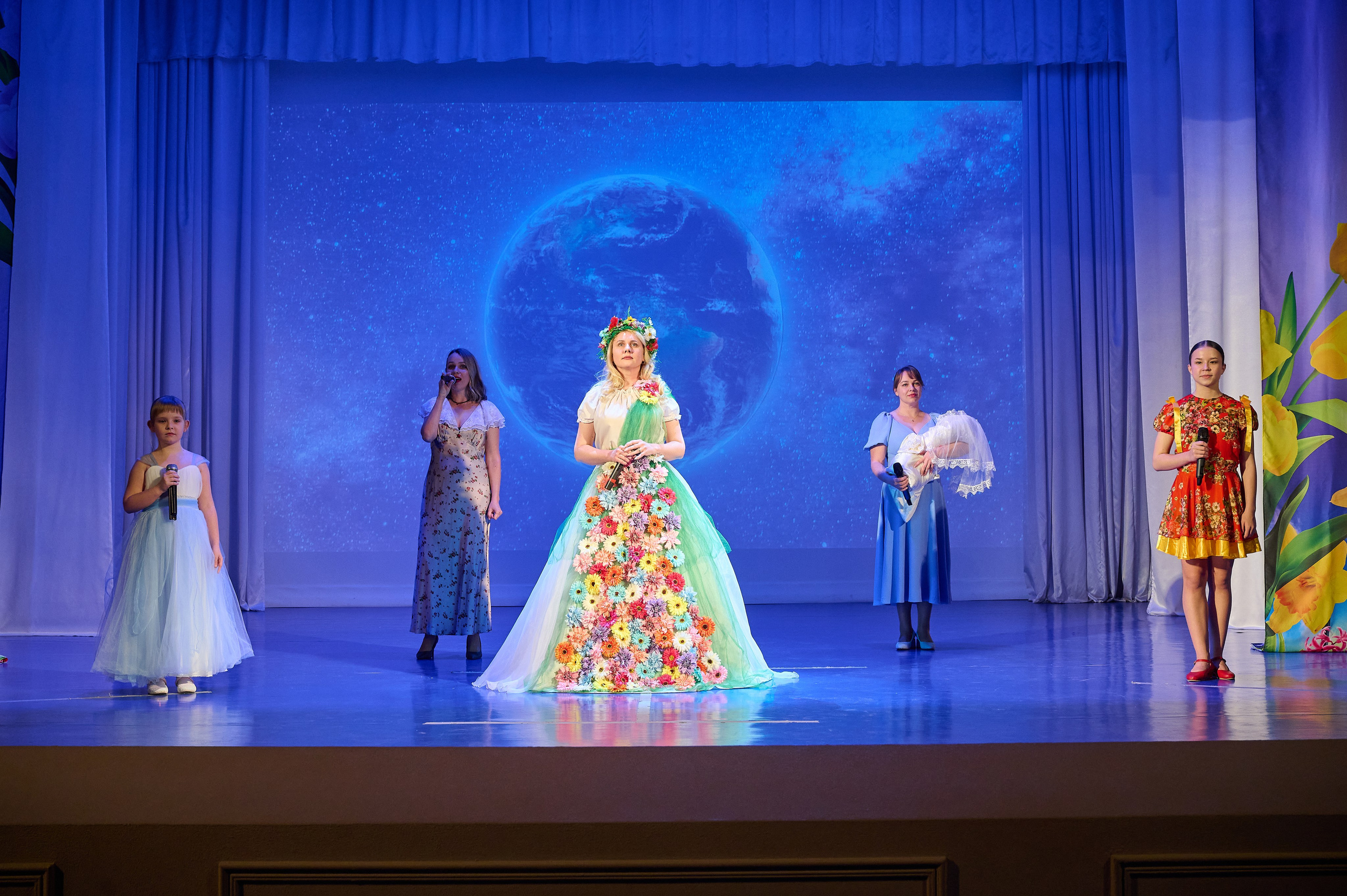 8 марта Марьина роща. Жизнь курорта Кабардинка в фотографиях