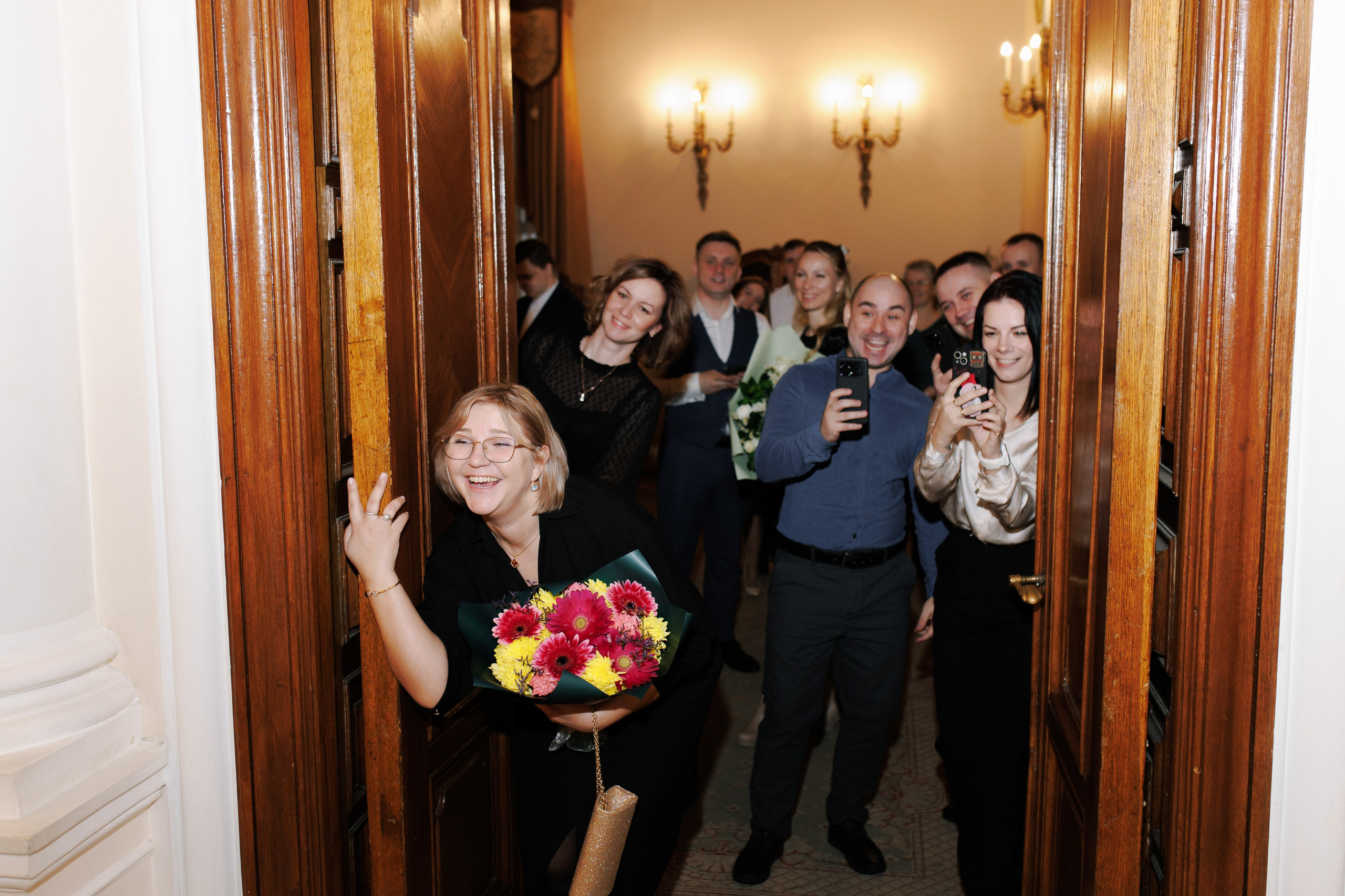 Фотограф на свадьбу, зимой в Эрмитаже. Свадебный фотограф СПБ