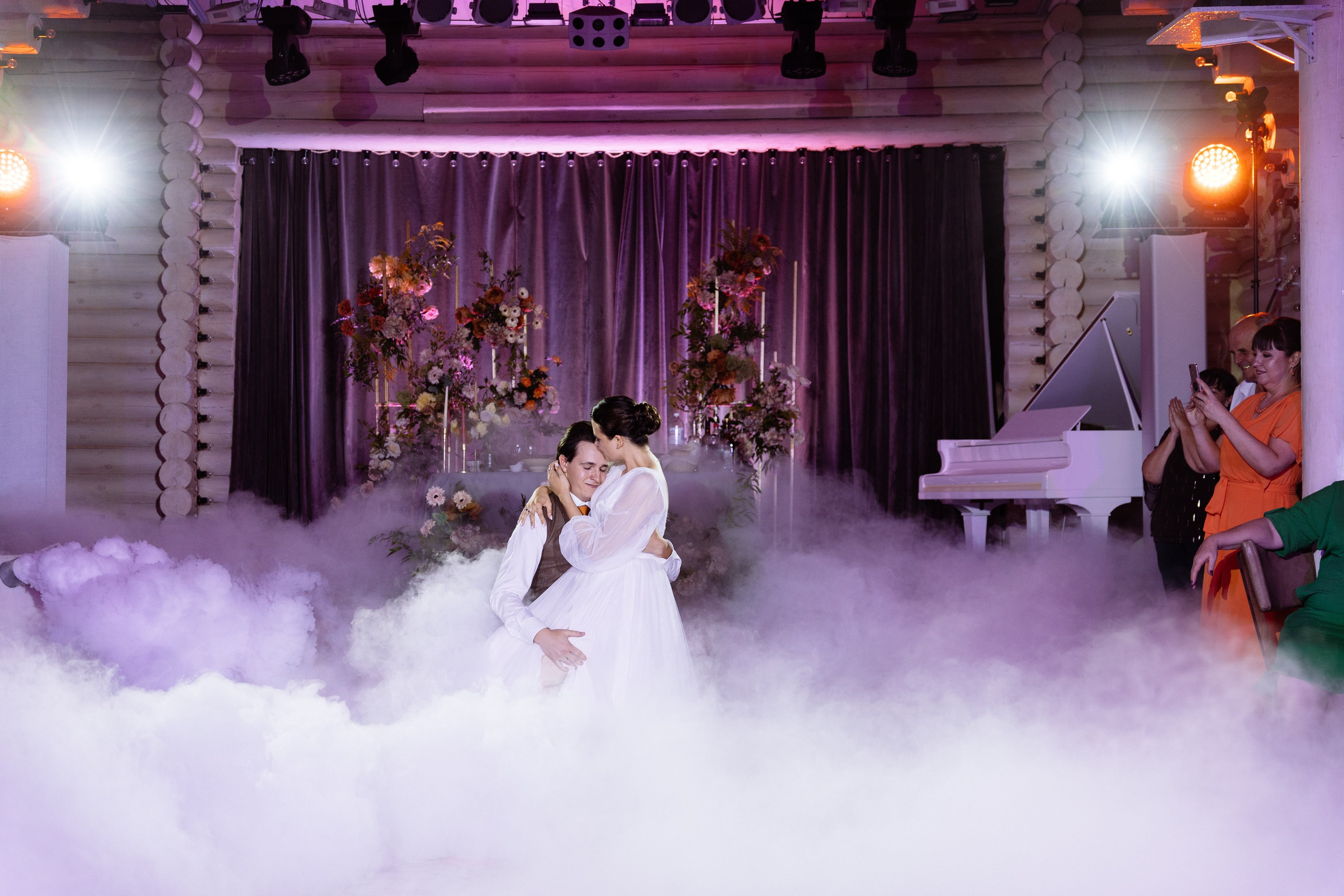 Свадьба Олега и Виктории в клубе «Ближняя дача»