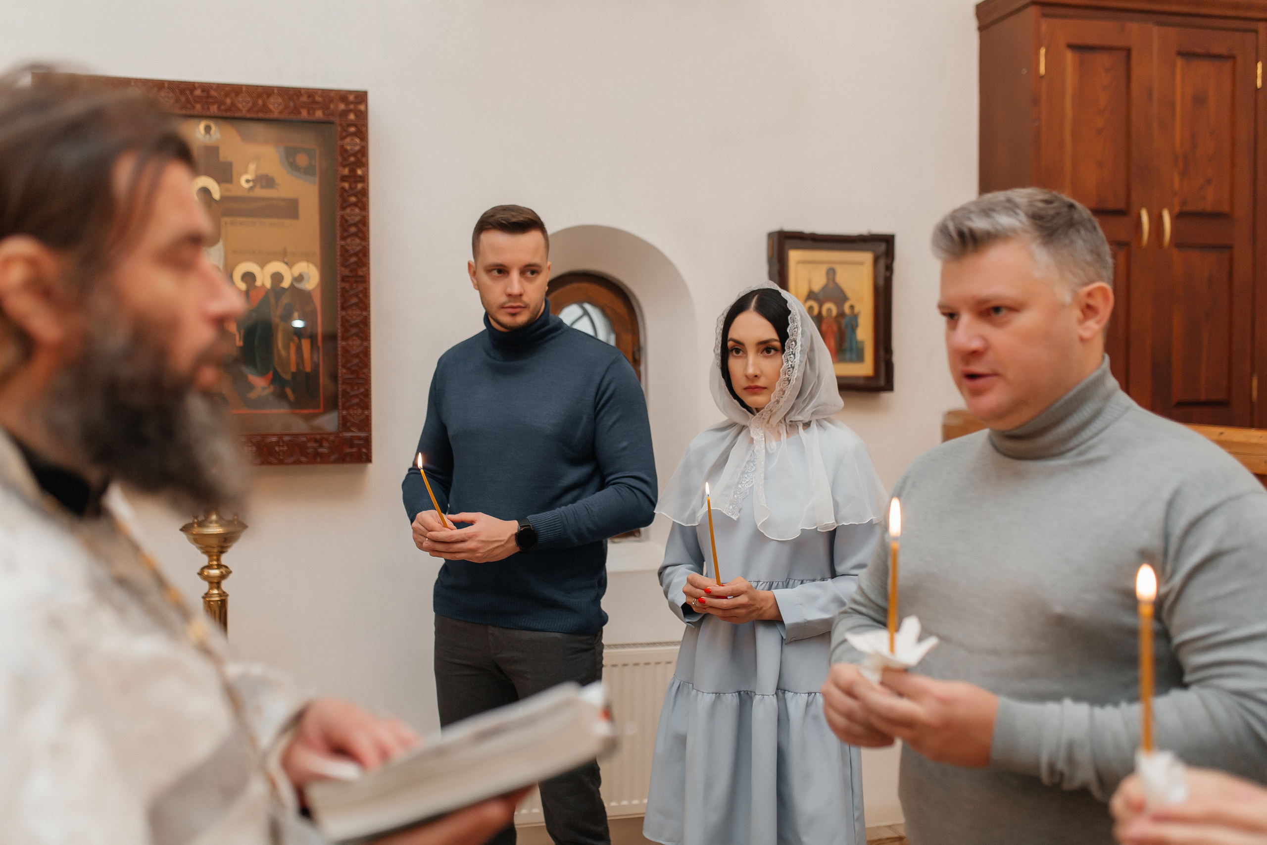 Таинство Крещения (Храм преподобного Серафима Саровского в Раеве). Фото Радости. Свадебный и семейный фотограф в Москве Юлия Самойлова