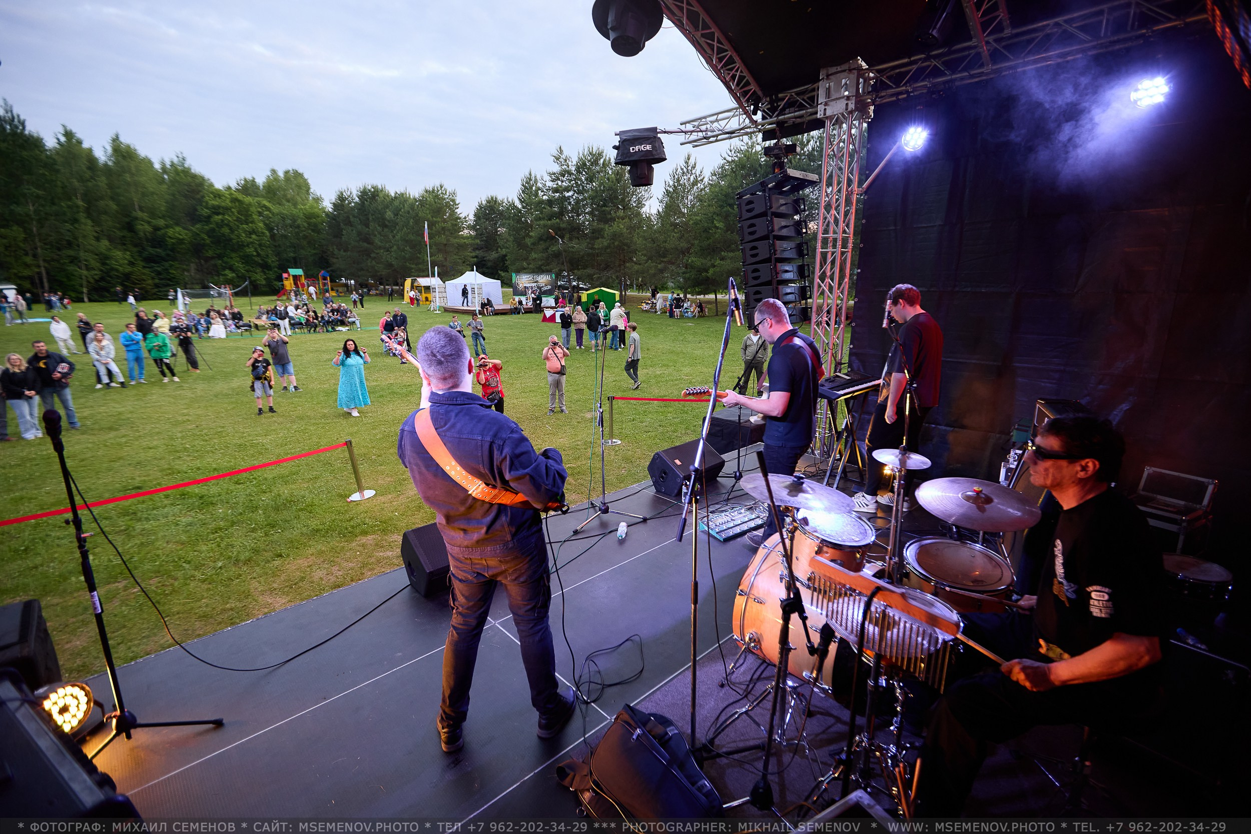 АНОНС 1-й день Фестиваля «Поворот на Горе — Грязь» 2025. Фотограф, фотопроекты Михаила Семенова в Ярославле. Фотошкола