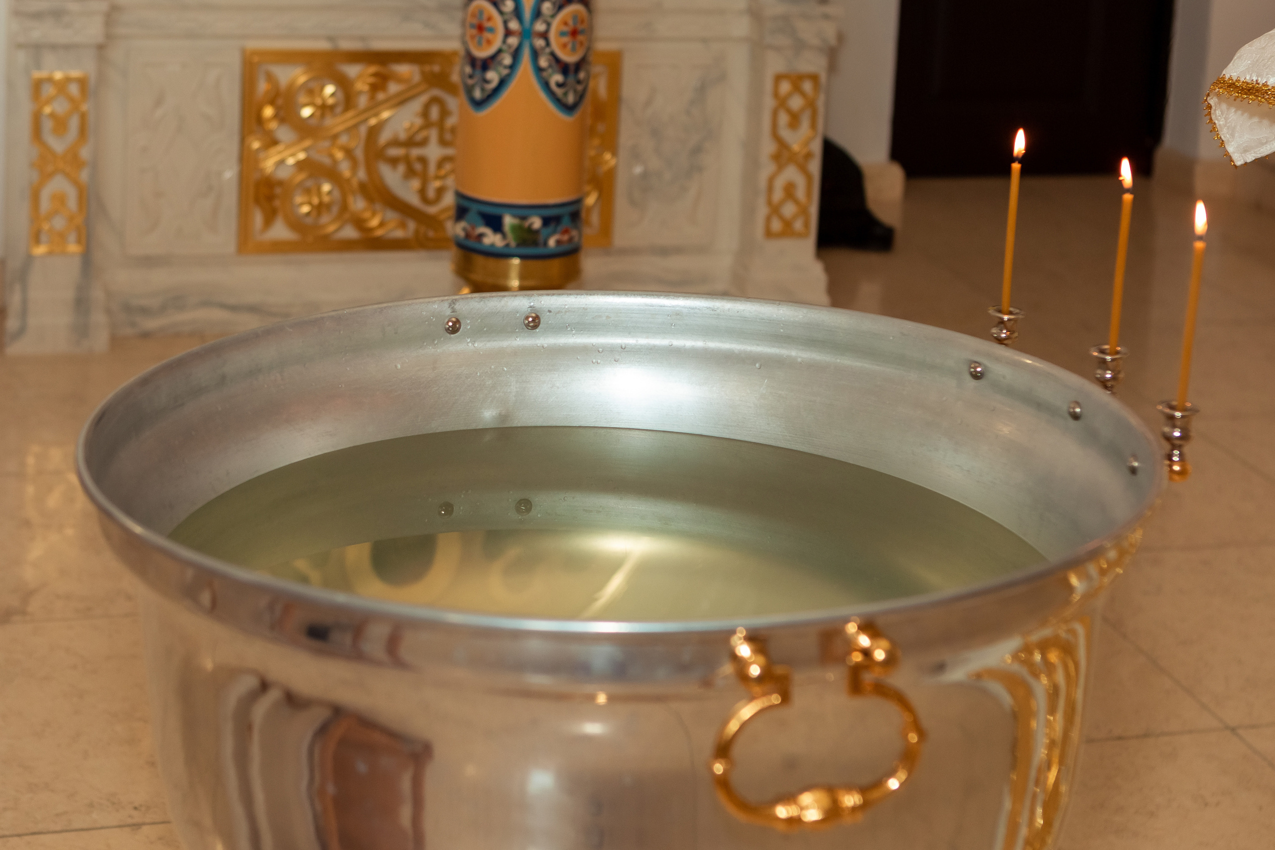 Таинство крещения Варвары. Детский, семейный фотограф в Южно-Сахалинске, Невельске и Холмске