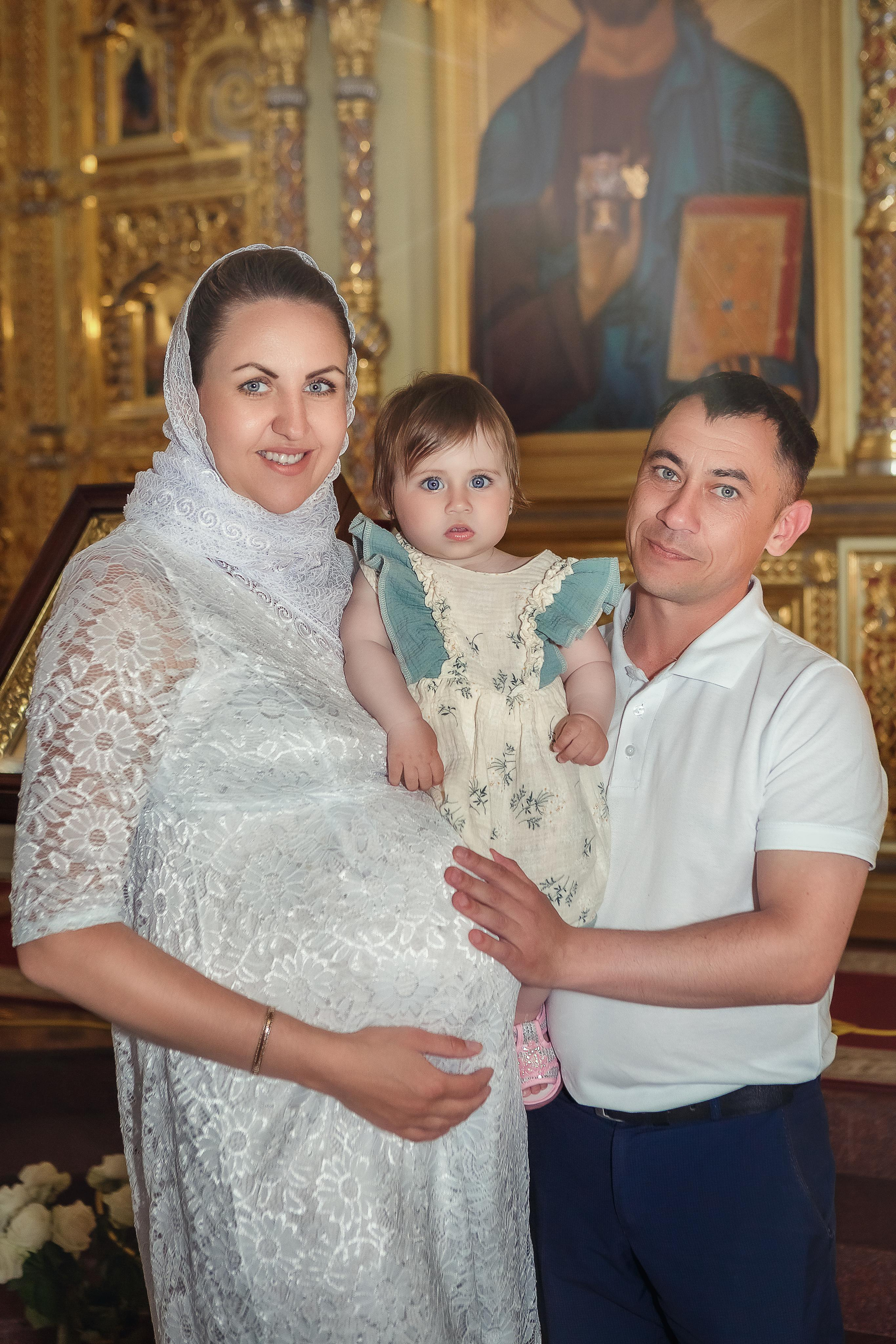 Таинство крещения Варвары. Детский, семейный фотограф в Южно-Сахалинске, Невельске и Холмске