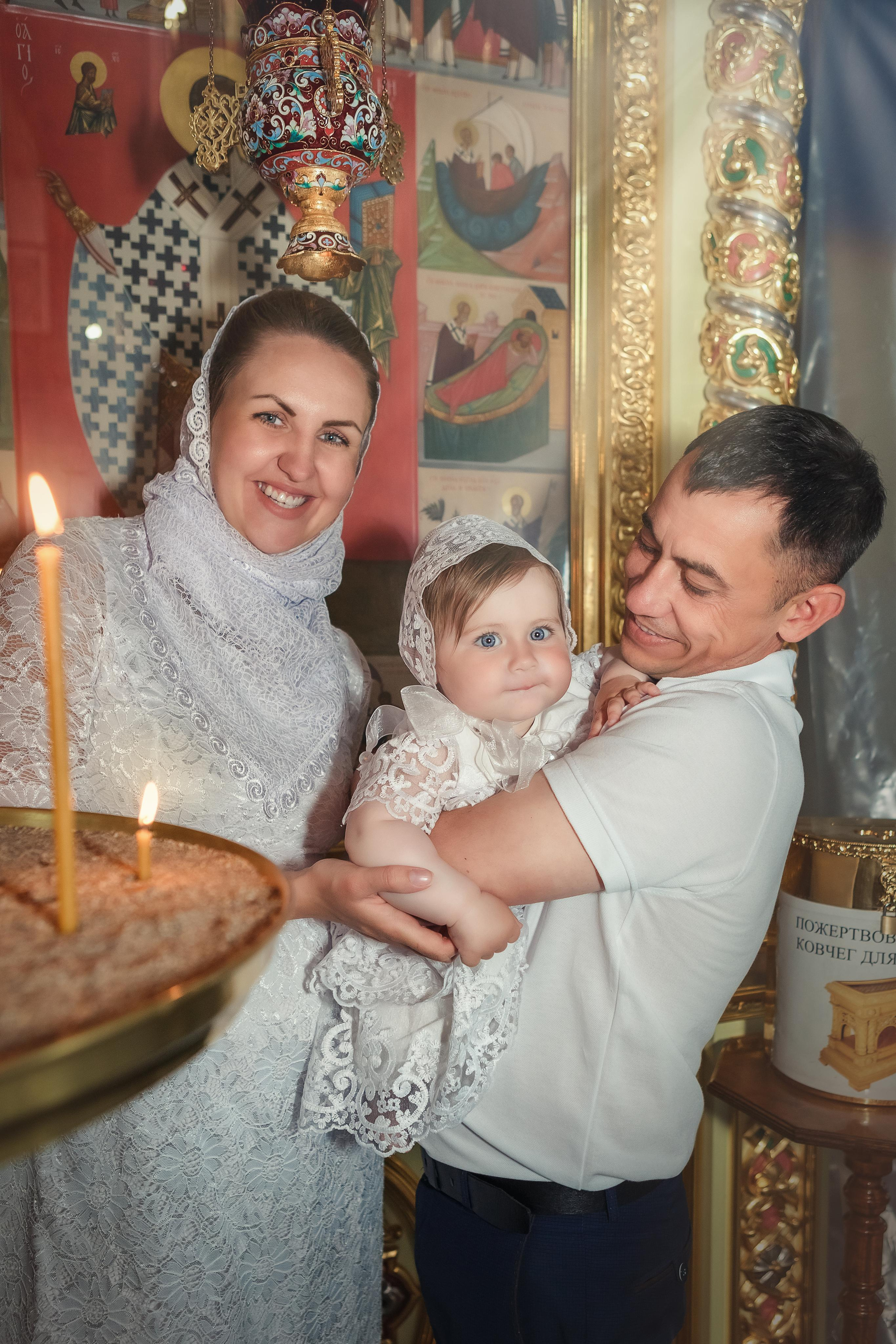 Таинство крещения Варвары. Детский, семейный фотограф в Южно-Сахалинске, Невельске и Холмске