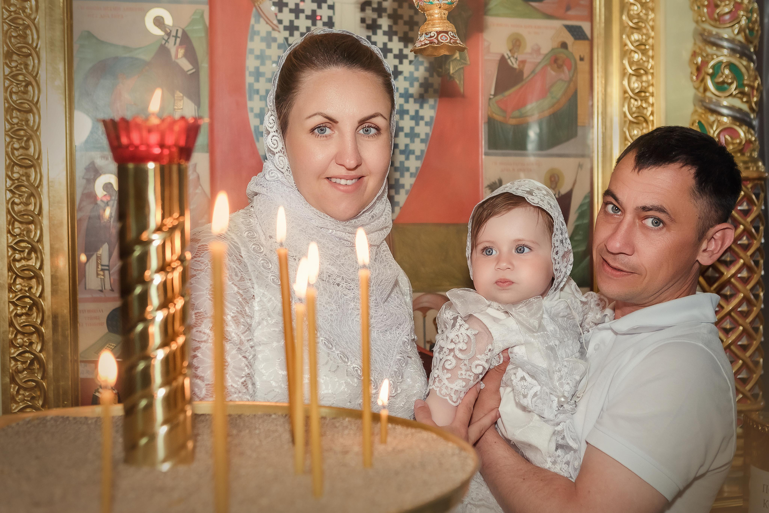 Таинство крещения Варвары. Детский, семейный фотограф в Южно-Сахалинске, Невельске и Холмске
