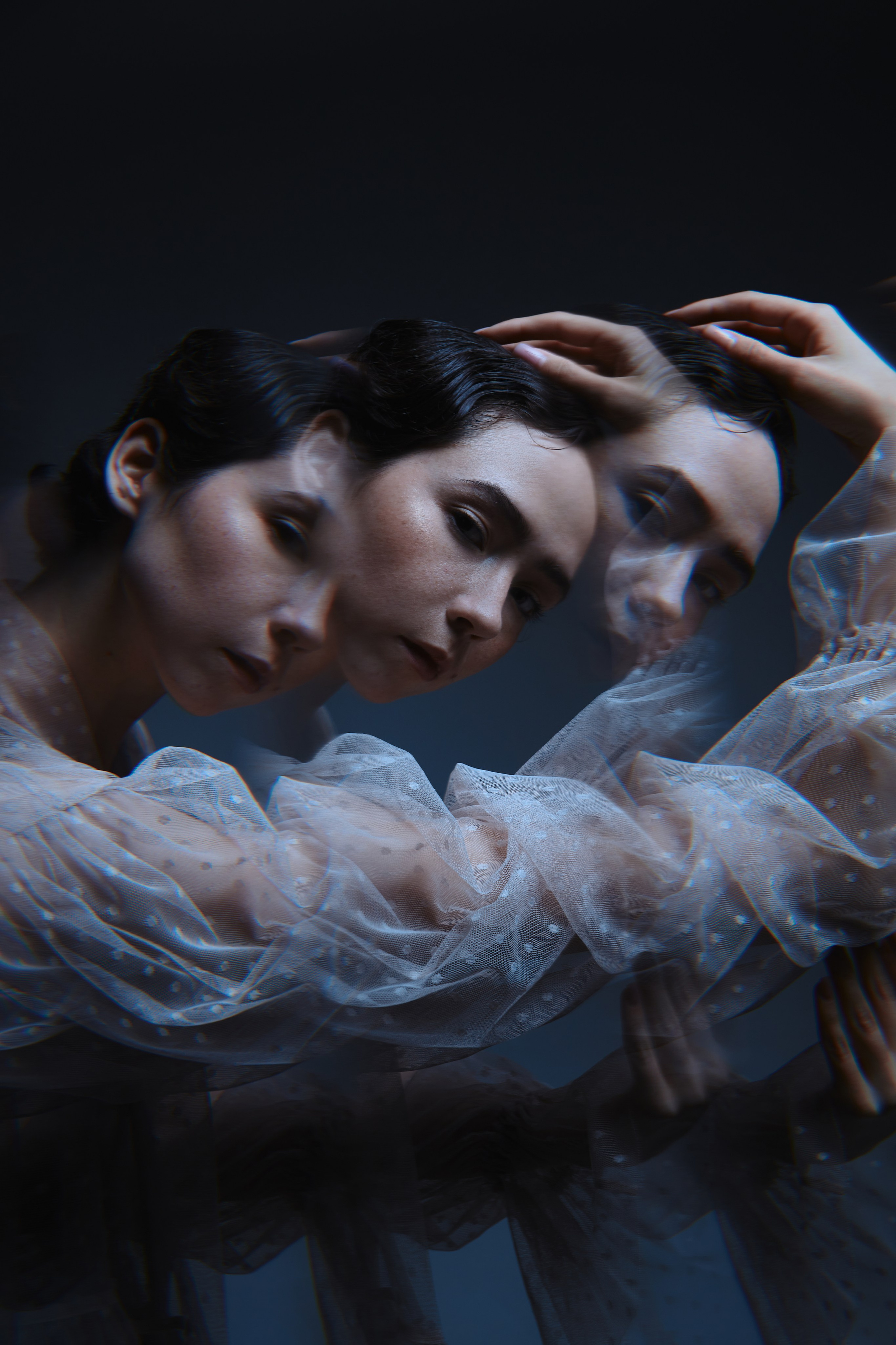 Фотосессия в образе балерины в платье сетка СИНИОКО. Одежда из Санкт-Петербурга СИНИОКО