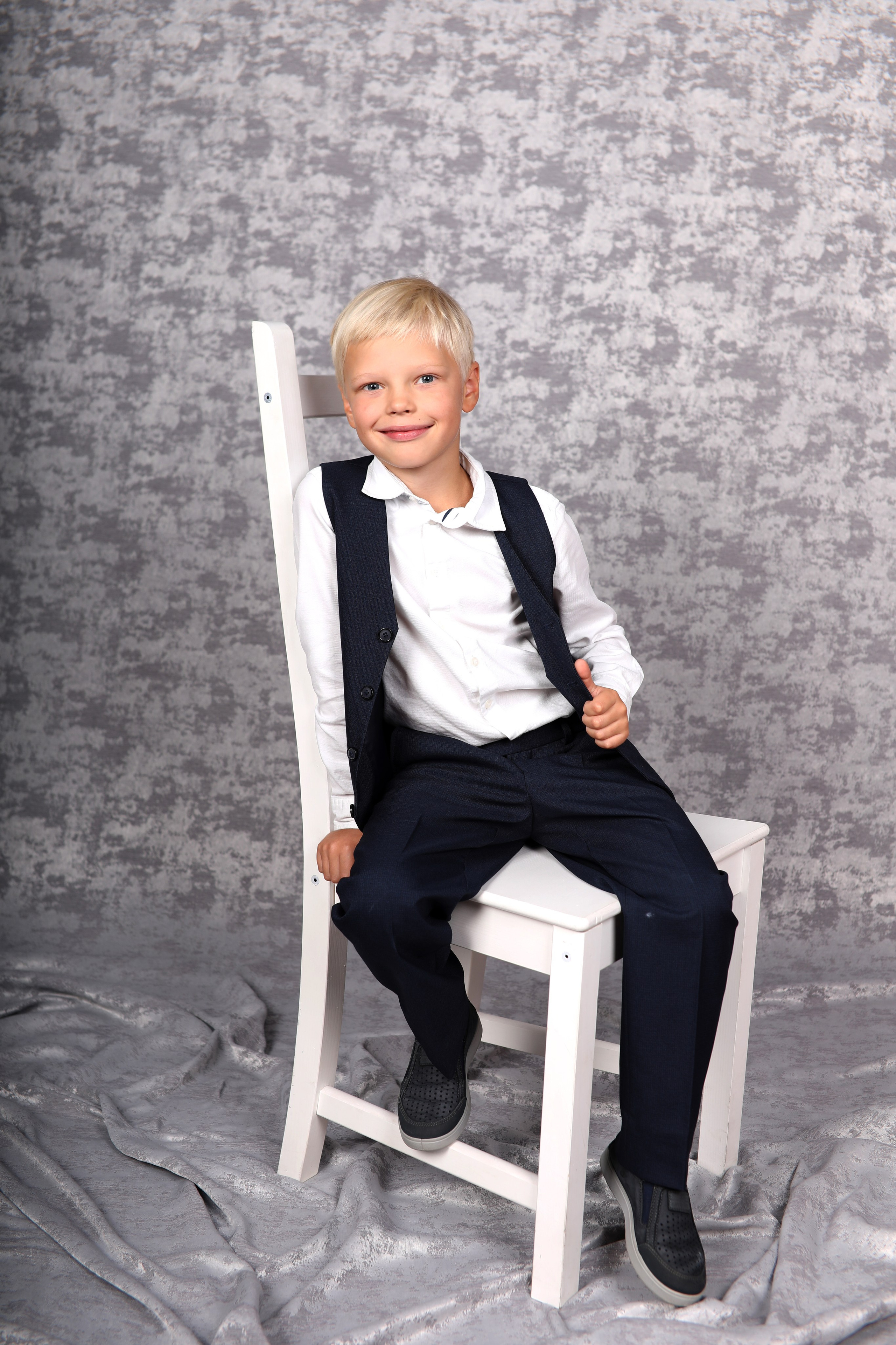 Выпускные альбомы в Красноярске. Студия Колибри