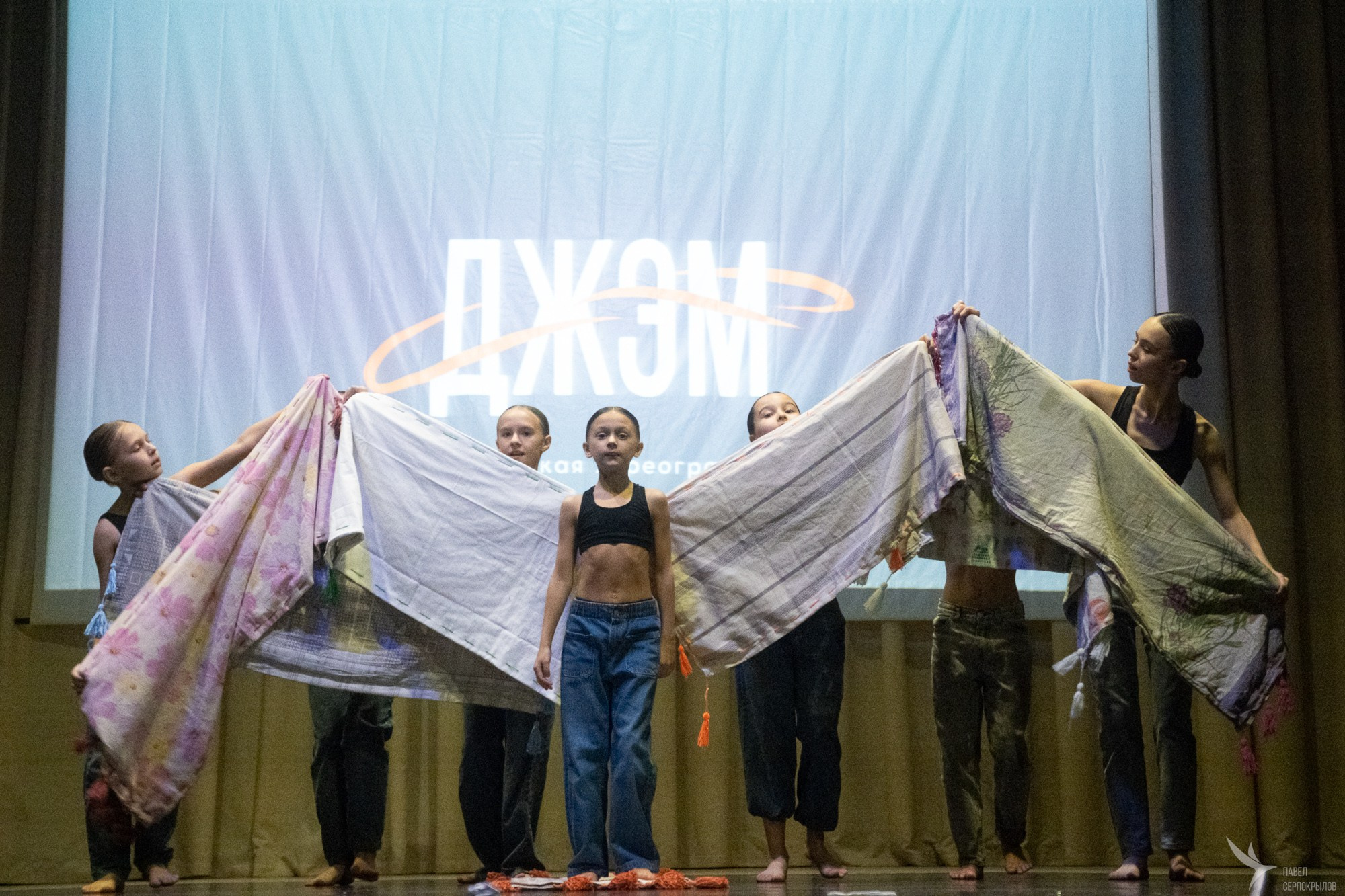 Хореографический спектакль «Путешественник». Репортажный фотограф в Казани Павел Серпокрылов