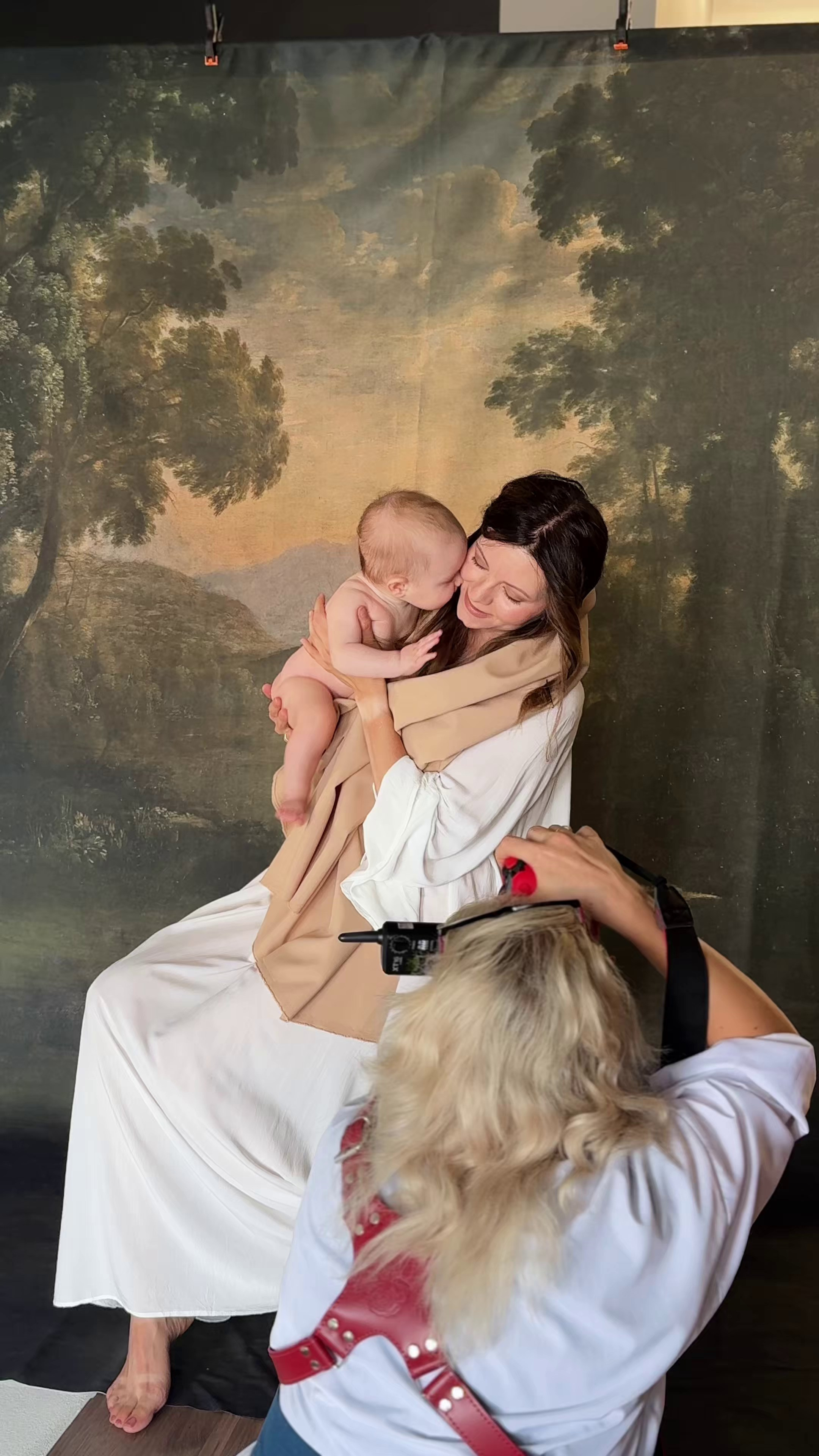 Мадонна с младенцем. Фотограф в Челябинске