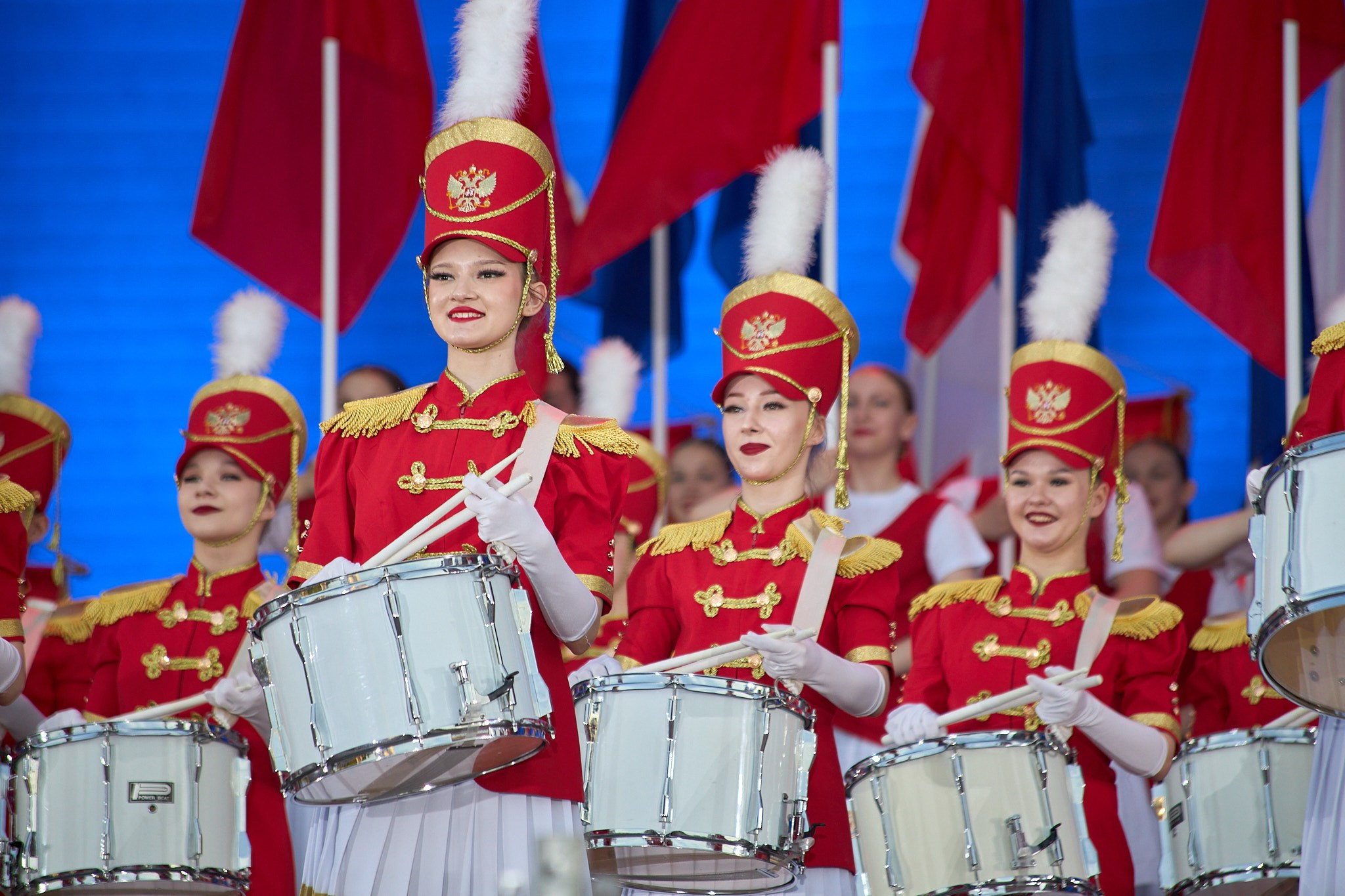 Концерт 9 мая 2025 года на соборной площади. Фотограф Омск | Александр Вандеров