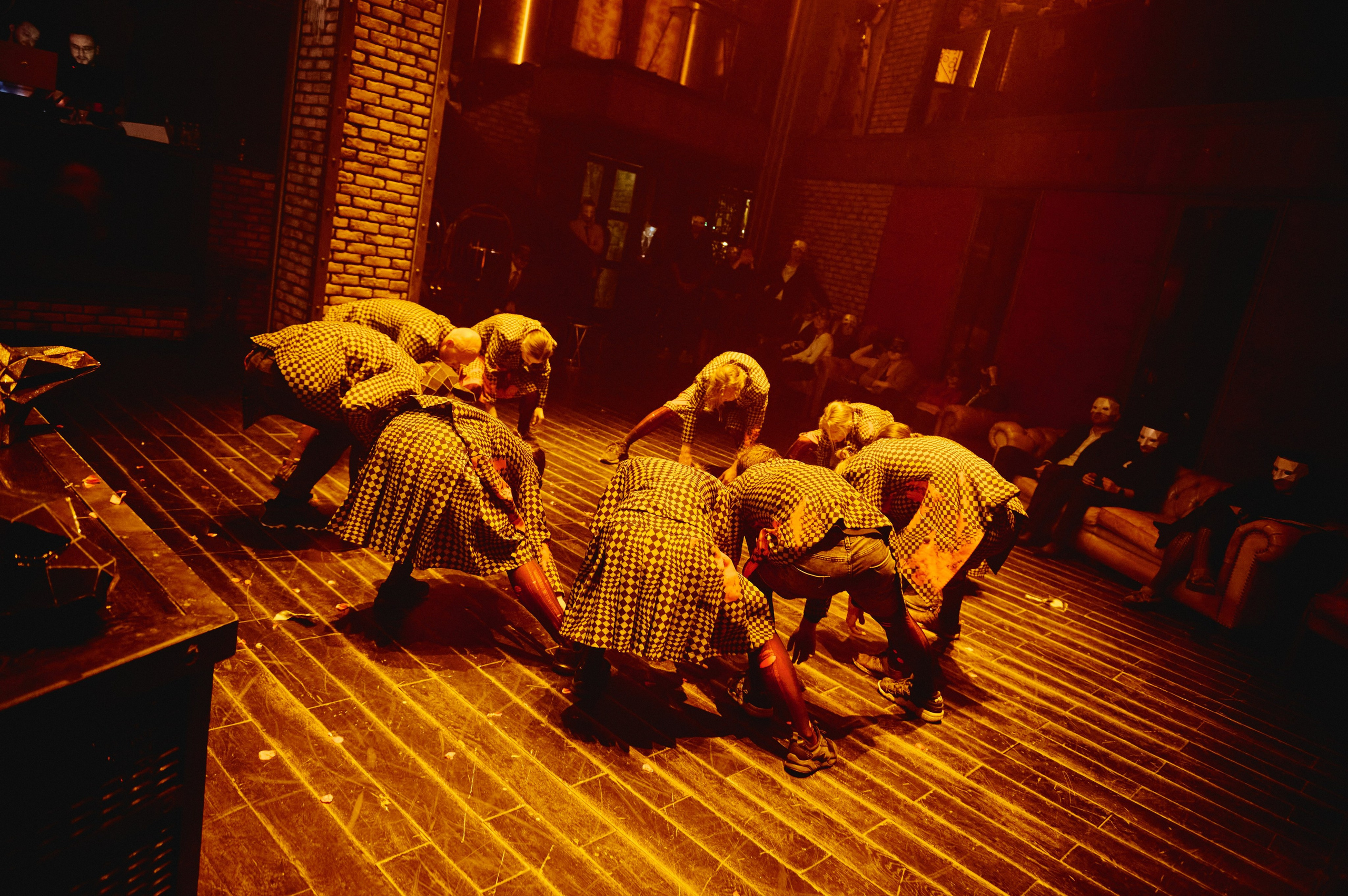 «Ромео и Джульетта». Арт-группа СТРОКА