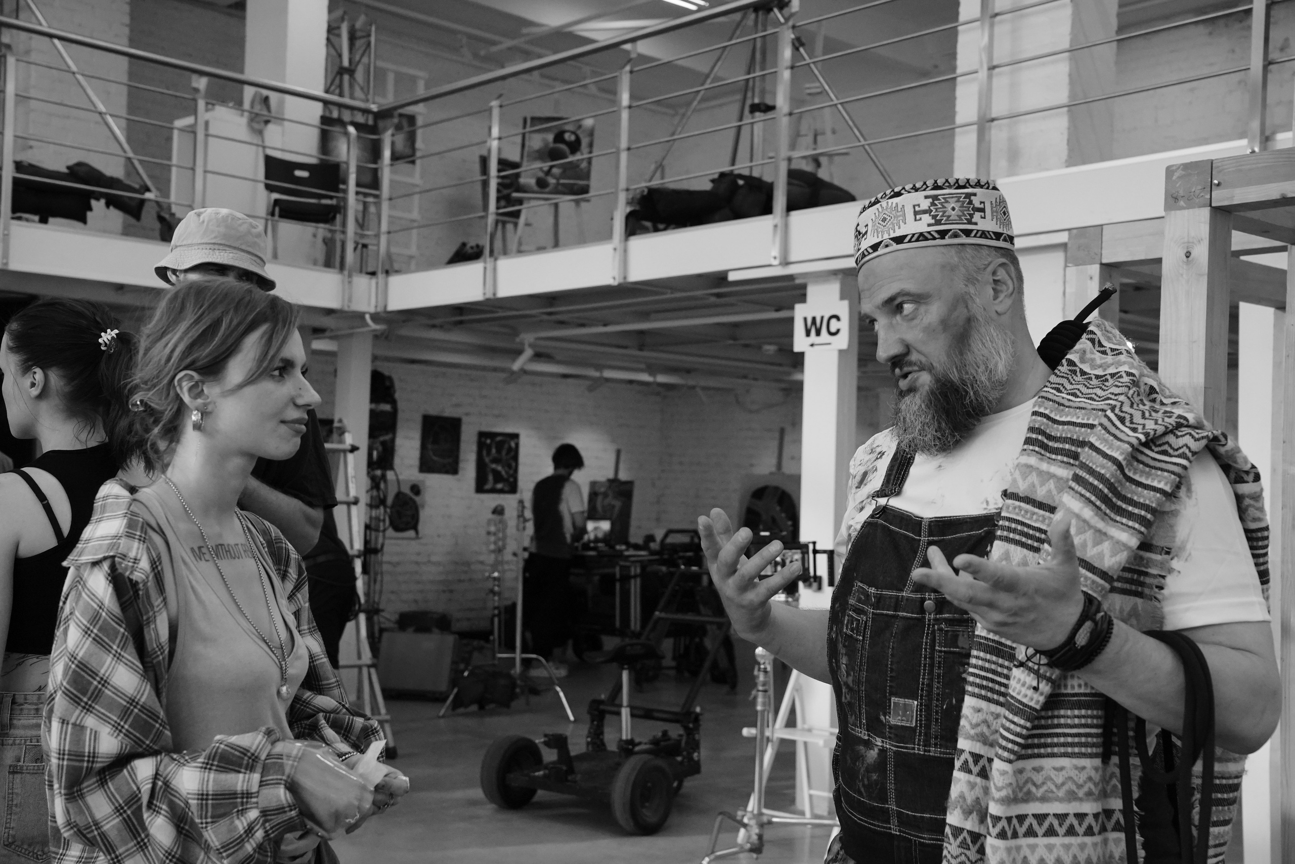 За кадром — Сериал " Стерва ". Beardy Pix