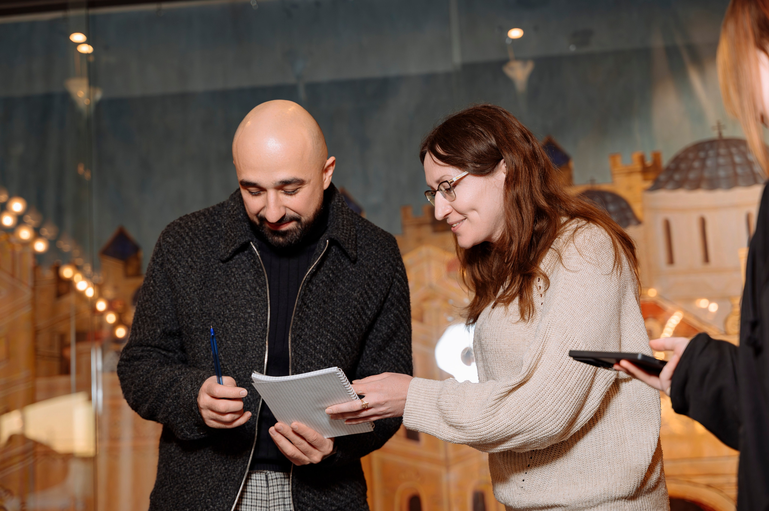 Репортажная съемка, съемка мероприятия, проект factor.by, финалист factor.by, Шамхал Хачатурян, Ибрагим Карасов, фактор бай, фотограф Ольга Шаповалова, съемка фанатов, минск, беларусь