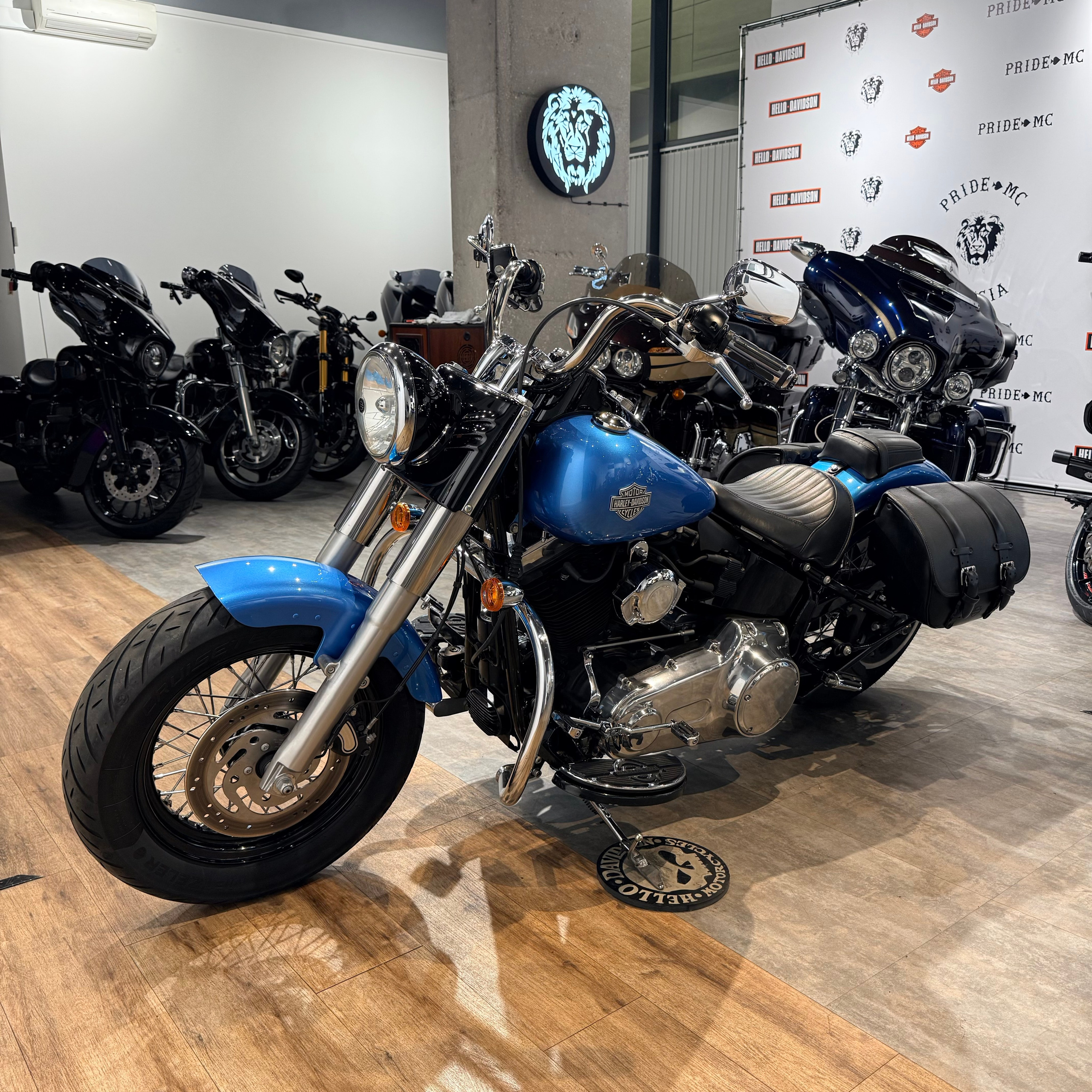 2013 HD Softail Slim ABS Big Blue Pearl (VIN *5HD*7751). Hello Davidson, Москва. Только хорошие мотоциклы…