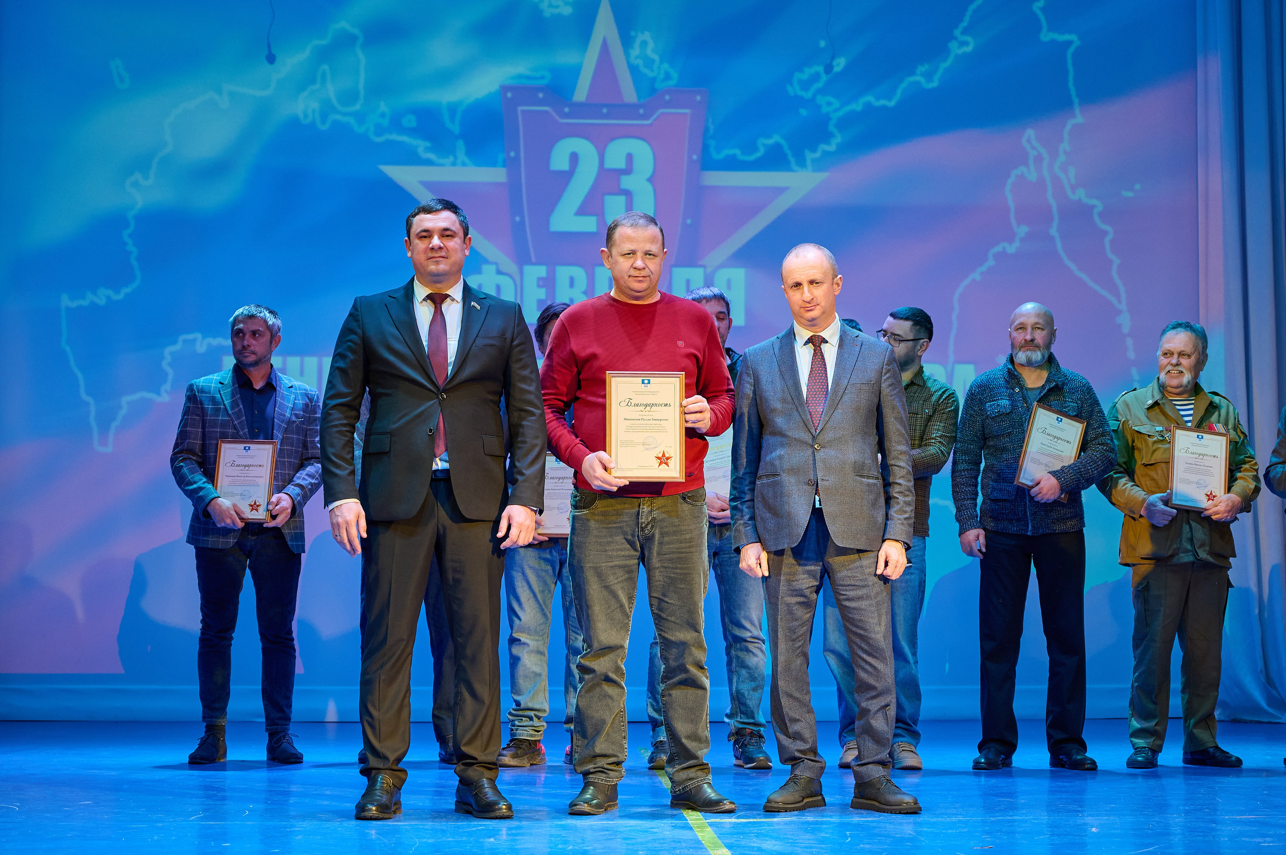 23 февраля Марьина роща. Жизнь курорта Кабардинка в фотографиях