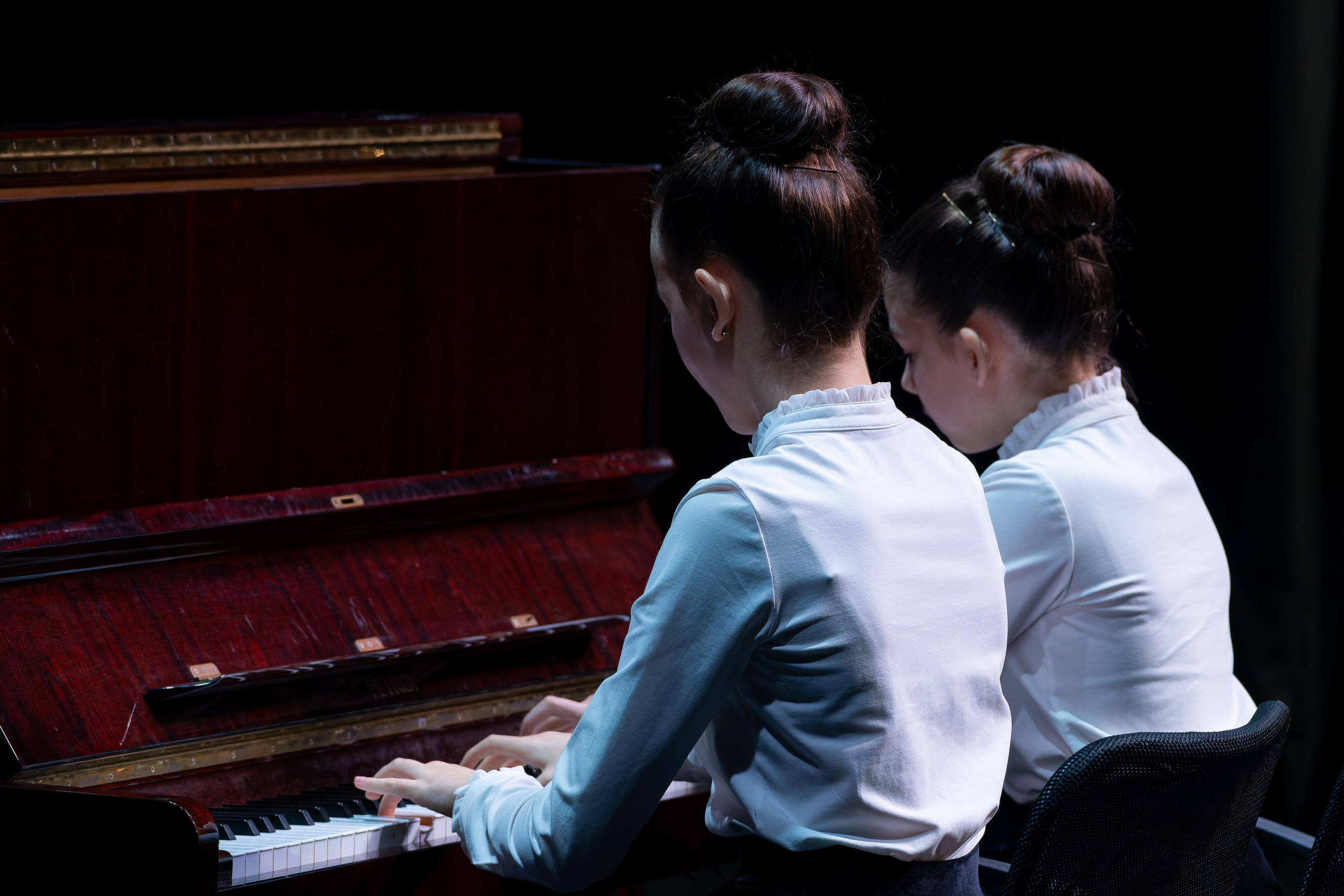 Фотосъёмка на гала-концерт, конкурсы, выступления, отчётные концерты и эвент-мероприятия. «Студия DRONAVT`s» — видеосъёмка и фотография г. Москва